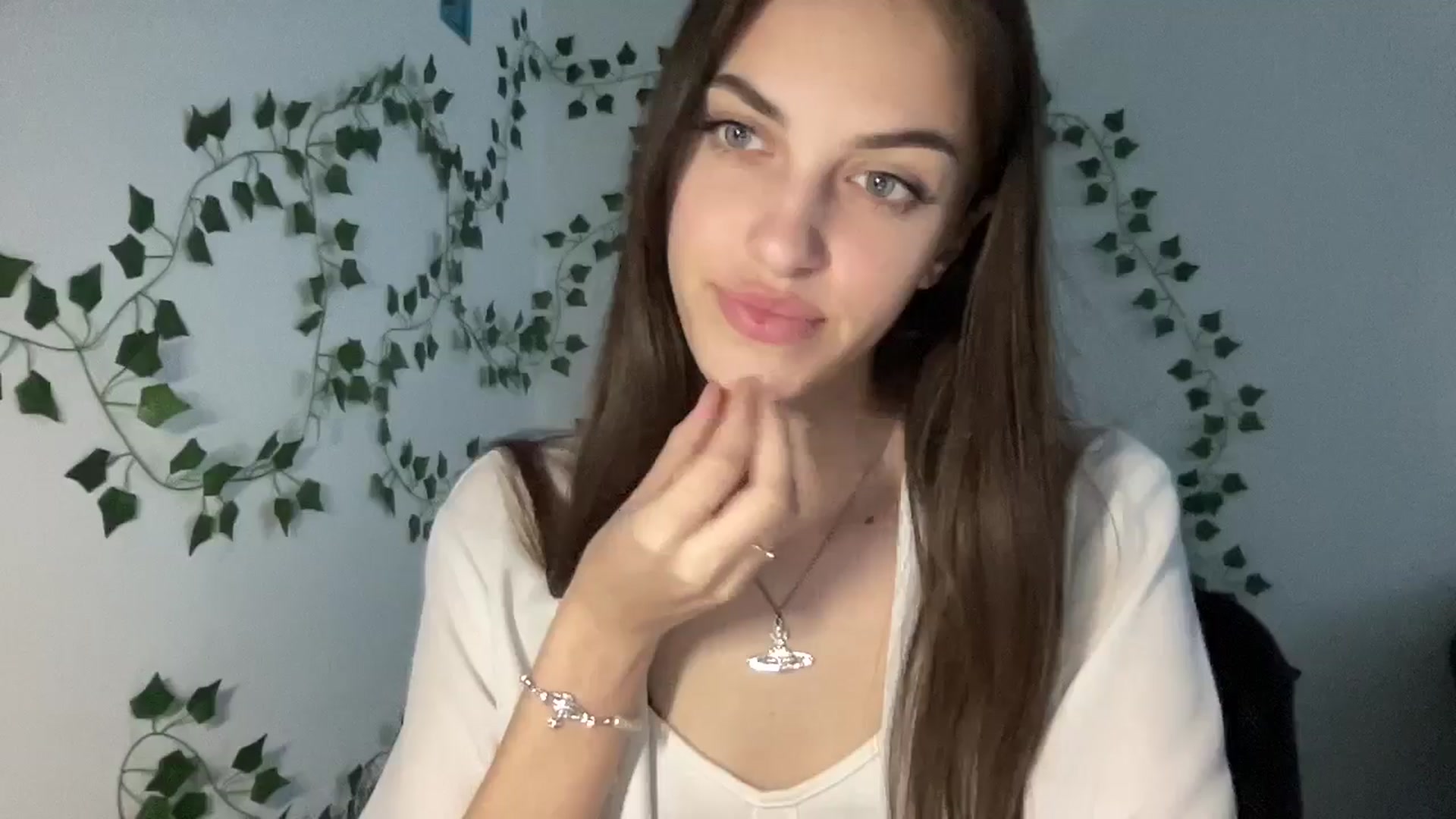 Gallery image thumbnail from Dashamoxy's myfreecams stream on, 04/30/2026, 15:41 image 5 of 20