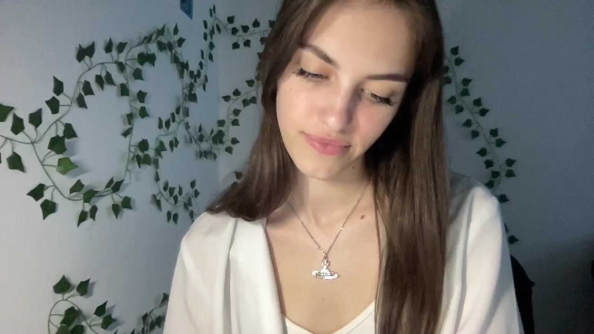 Gallery image thumbnail from Dashamoxy's myfreecams stream on, 04/30/2026, 15:41 image 18 of 20