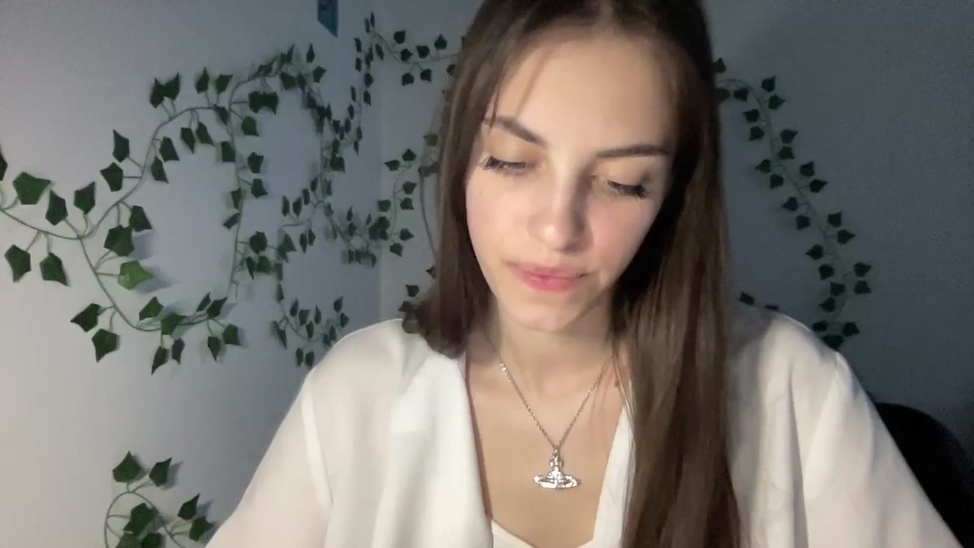 Gallery image thumbnail from Dashamoxy's myfreecams stream on, 04/30/2026, 16:44 image 2 of 20