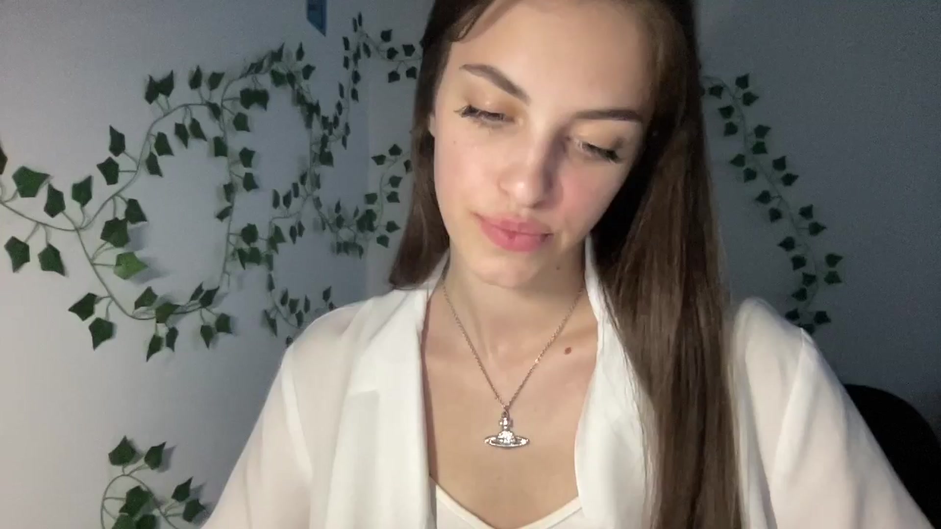 Gallery image thumbnail from Dashamoxy's myfreecams stream on, 04/30/2026, 16:44 image 7 of 20