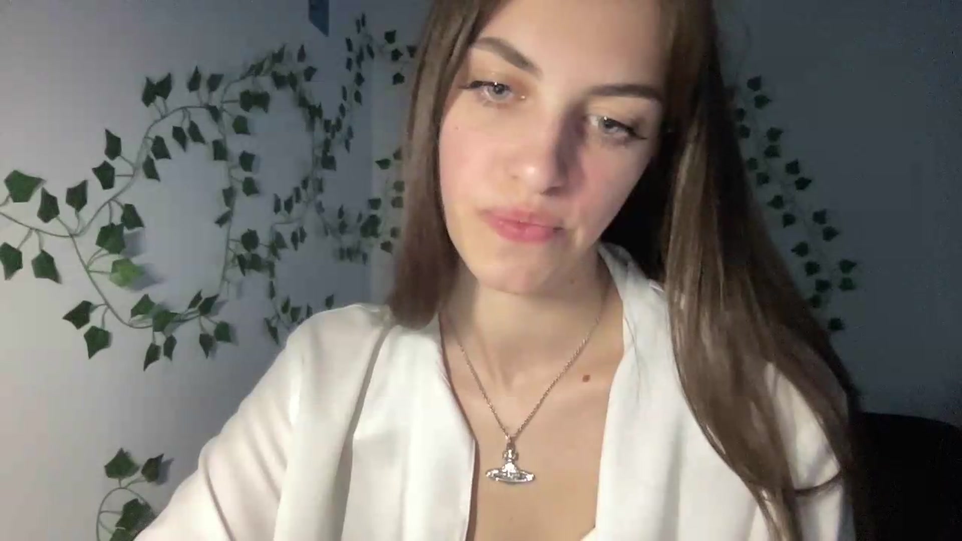 Gallery image thumbnail from Dashamoxy's myfreecams stream on, 04/30/2026, 17:26 image 5 of 20