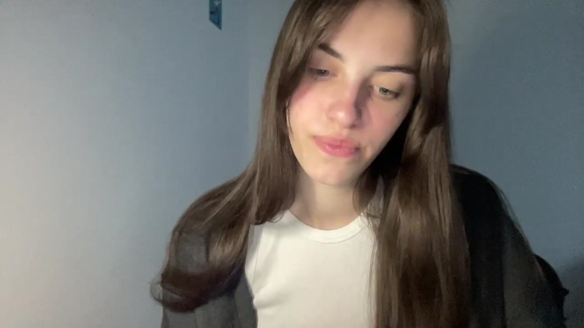 Gallery image thumbnail from Dashamoxy's myfreecams stream on, 05/03/2026, 16:23 image 9 of 20