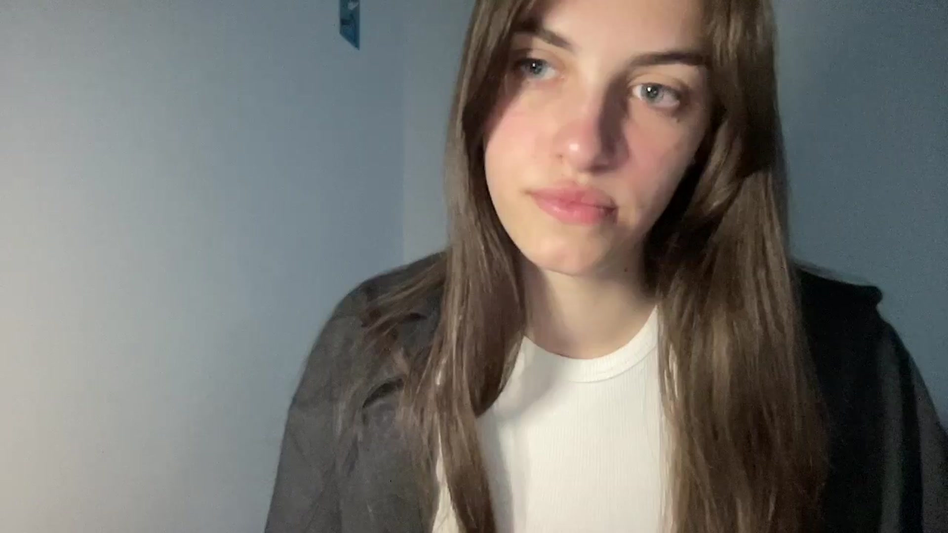Gallery image thumbnail from Dashamoxy's myfreecams stream on, 05/03/2026, 16:23 image 19 of 20