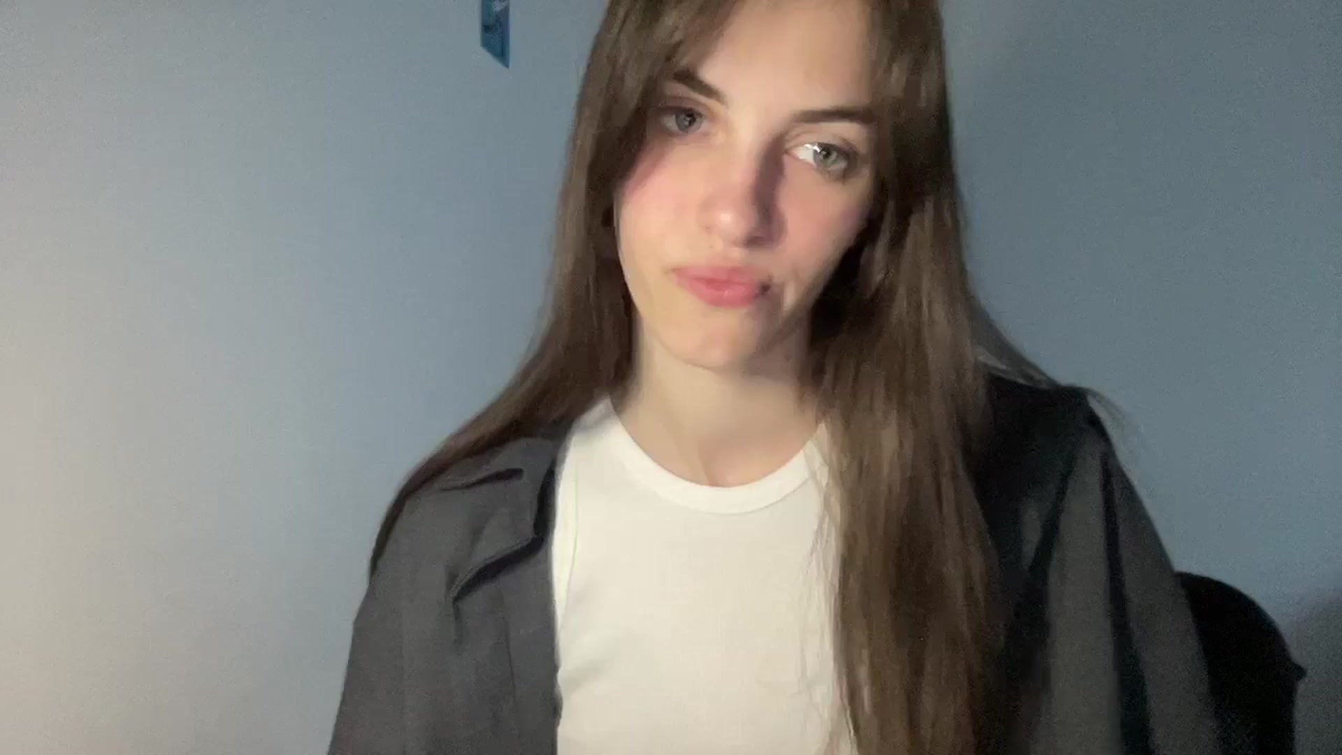 Gallery image thumbnail from Dashamoxy's myfreecams stream on, 05/03/2026, 16:23 image 3 of 20