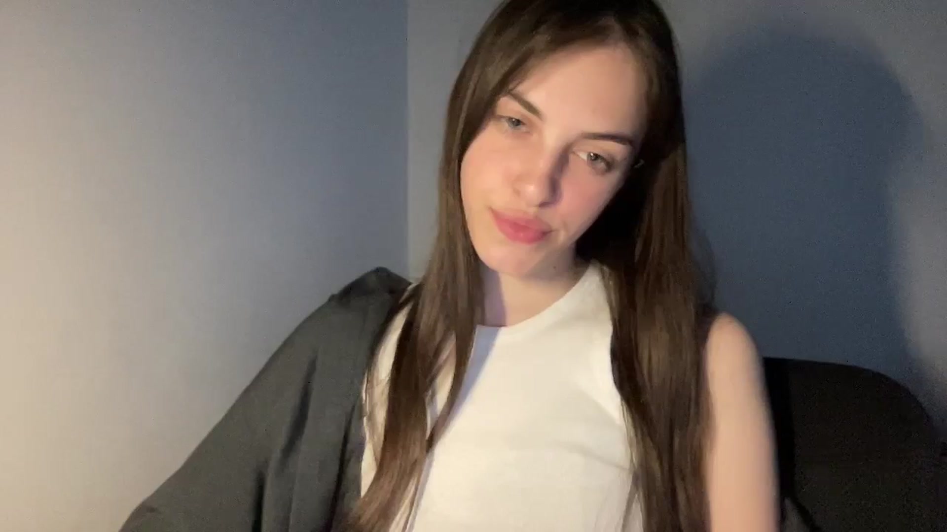Gallery image thumbnail from Dashamoxy's myfreecams stream on, 05/03/2026, 17:34 image 11 of 20