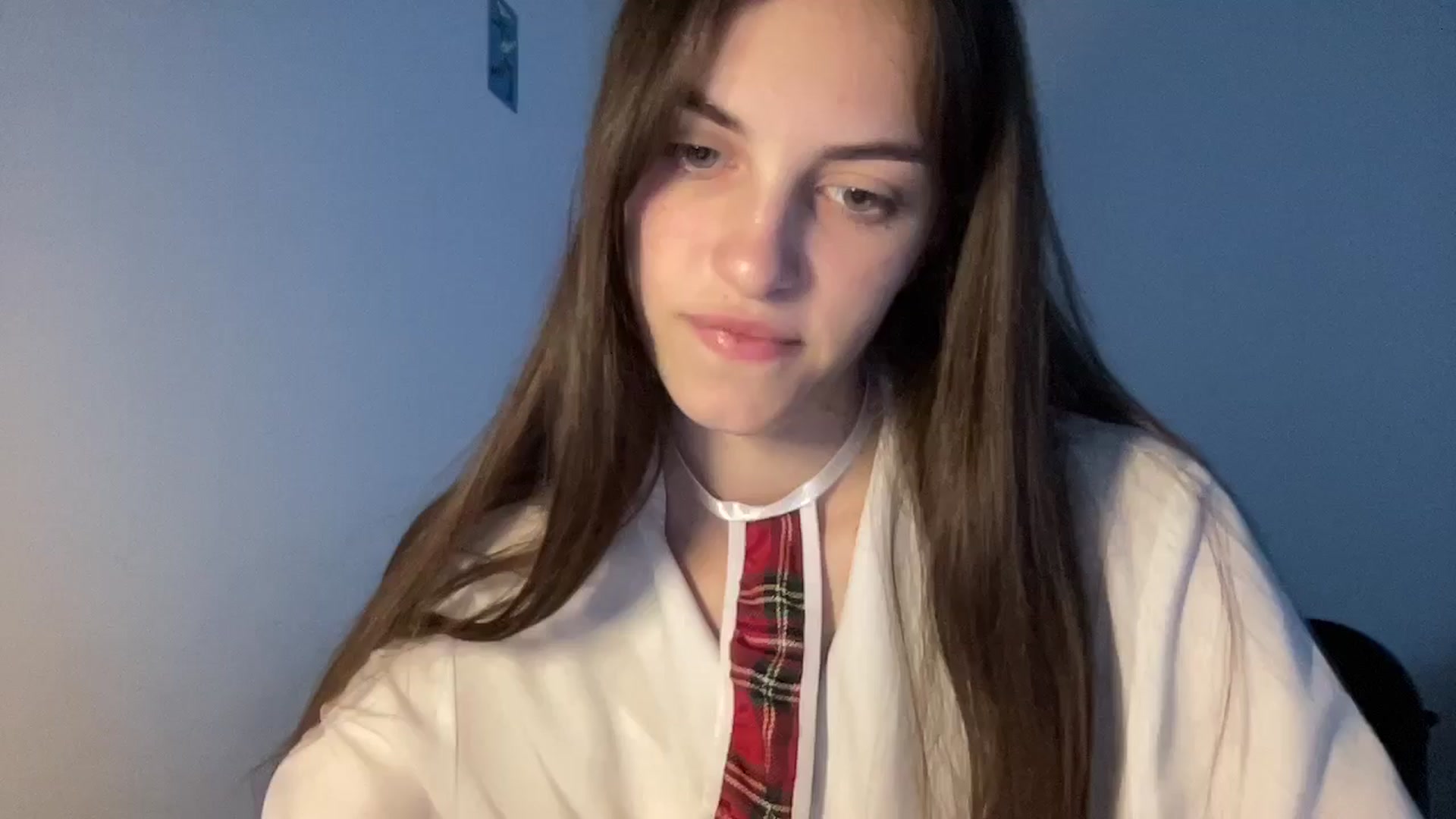 Gallery image thumbnail from Dashamoxy's myfreecams stream on, 05/05/2026, 15:34 image 1 of 20