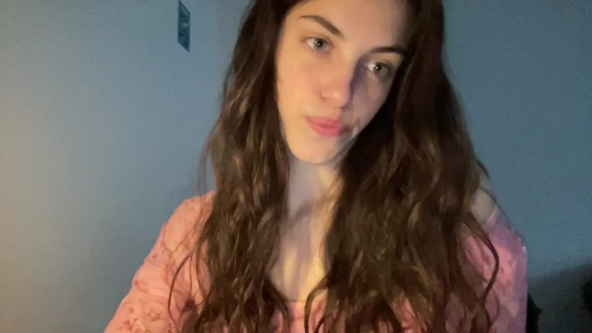 Gallery image thumbnail from Dashamoxy's myfreecams stream on, 05/06/2026, 17:26 image 13 of 20