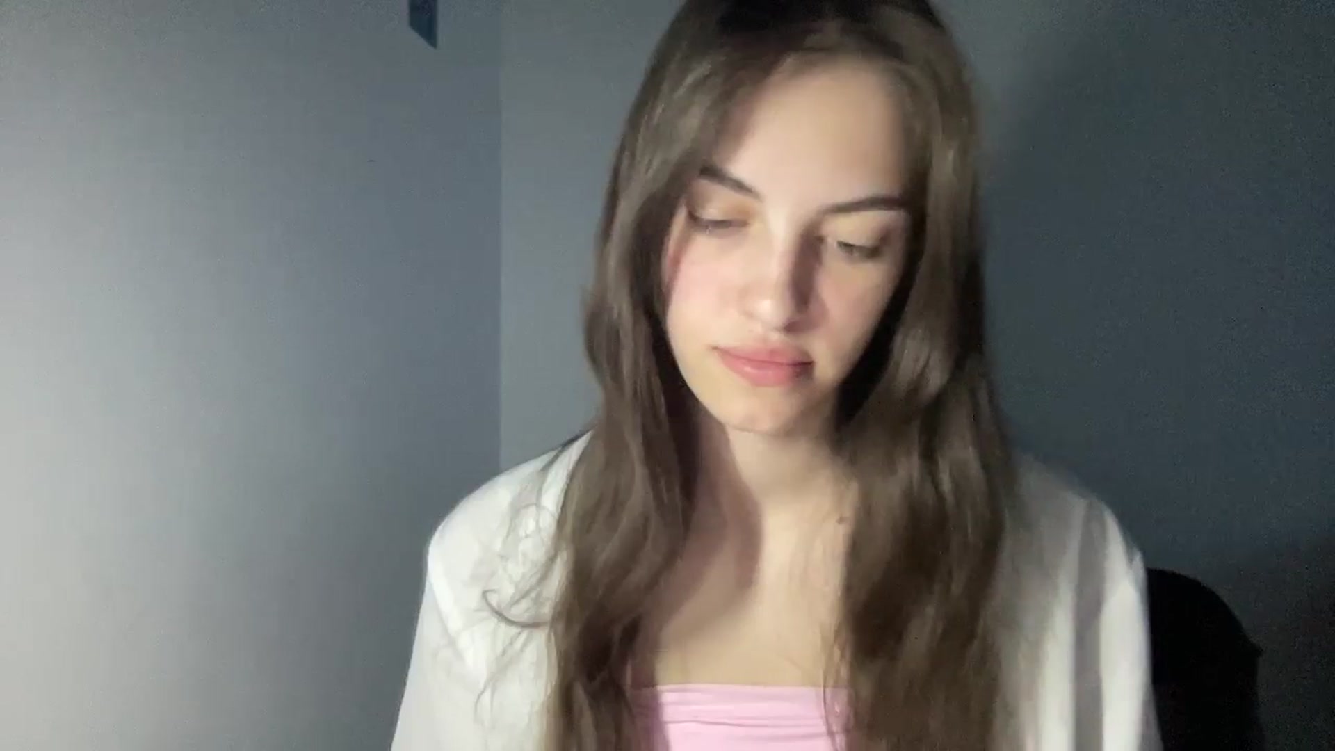 Gallery image thumbnail from Dashamoxy's myfreecams stream on, 05/08/2026, 17:51 image 9 of 20