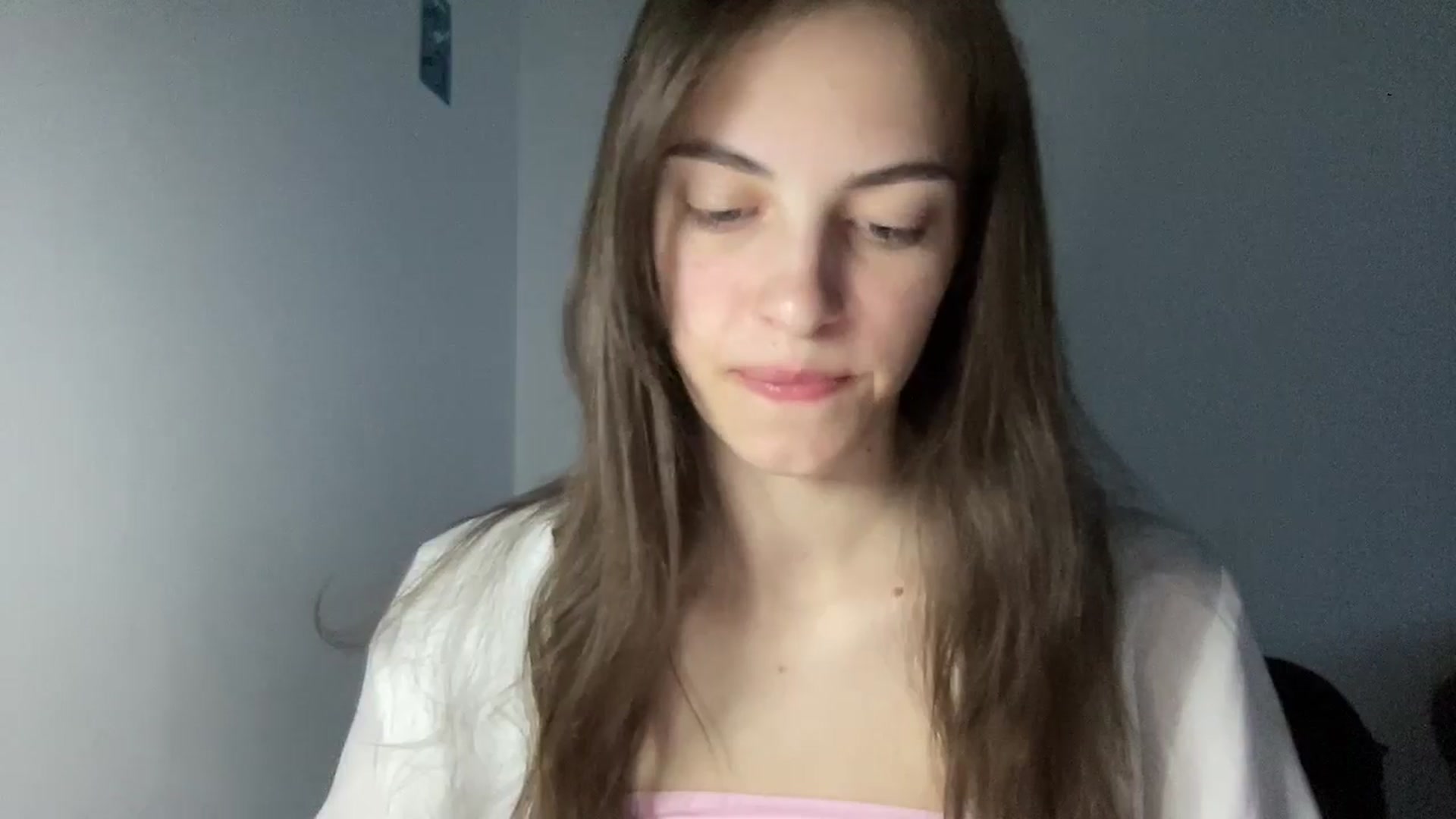 Gallery image thumbnail from Dashamoxy's myfreecams stream on, 05/08/2026, 17:51 image 3 of 20