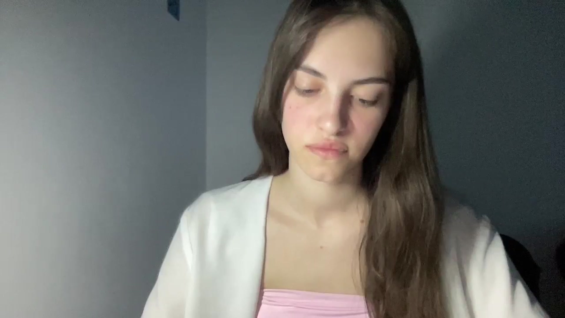 Gallery image thumbnail from Dashamoxy's myfreecams stream on, 05/08/2026, 17:51 image 20 of 20