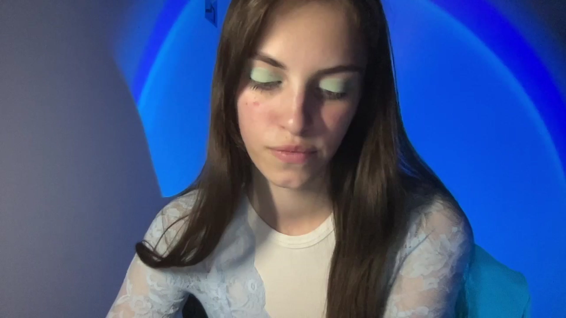 Gallery image thumbnail from Dashamoxy's myfreecams stream on, 05/10/2026, 18:55 image 2 of 20