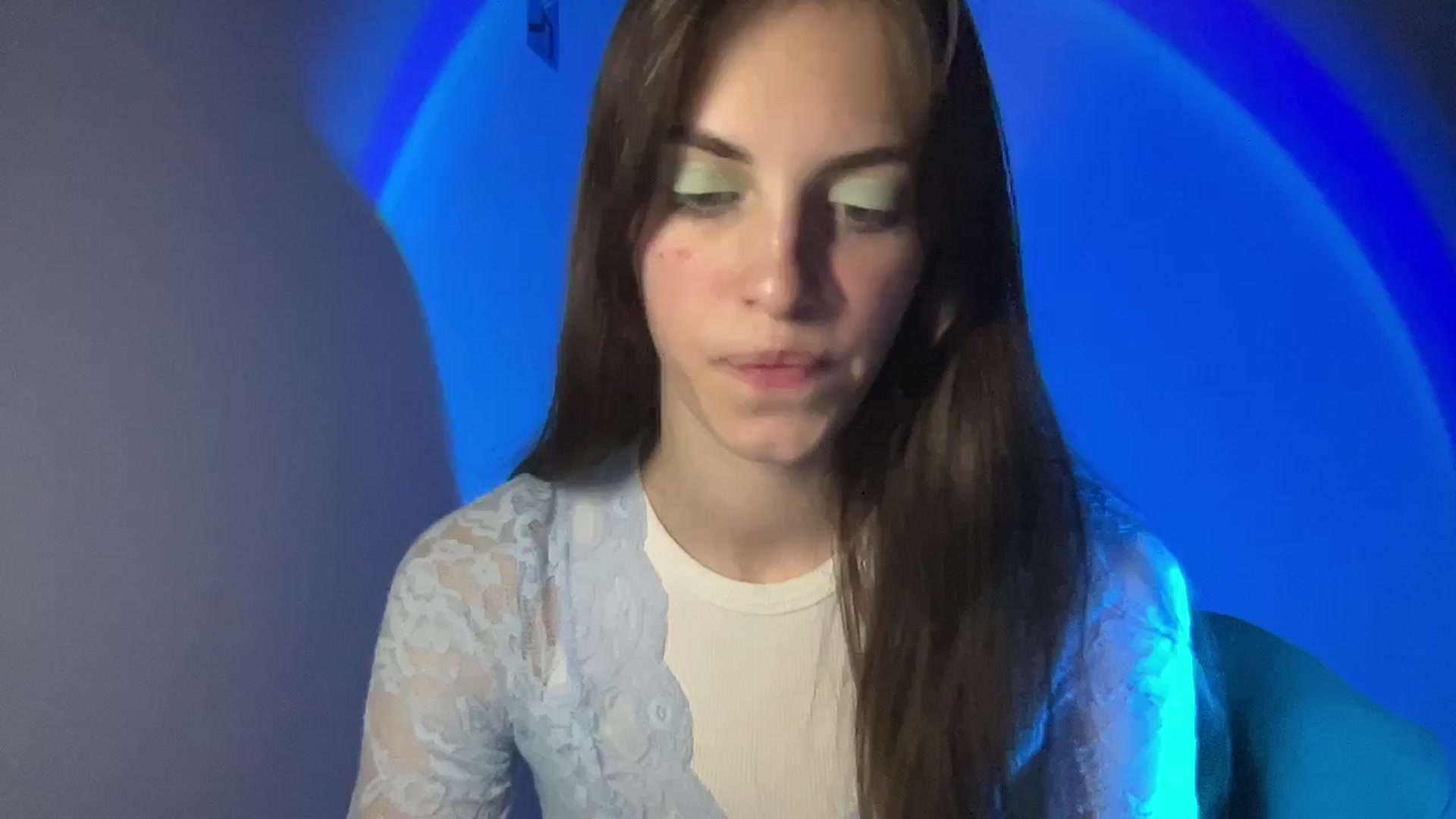 Gallery image thumbnail from Dashamoxy's myfreecams stream on, 05/10/2026, 18:55 image 7 of 20