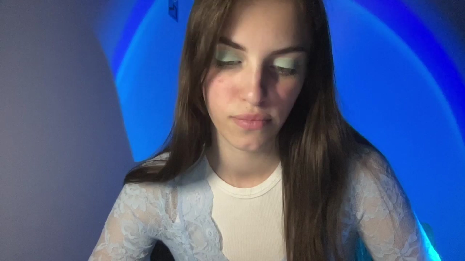 Gallery image thumbnail from Dashamoxy's myfreecams stream on, 05/10/2026, 18:55 image 1 of 20