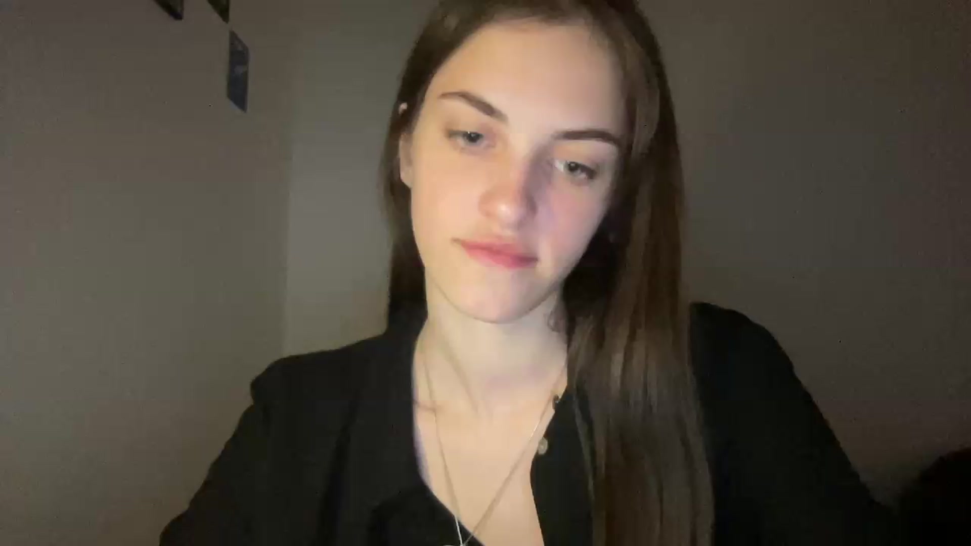 Gallery image thumbnail from Dashamoxy's myfreecams stream on, 05/13/2026, 18:11 image 14 of 20