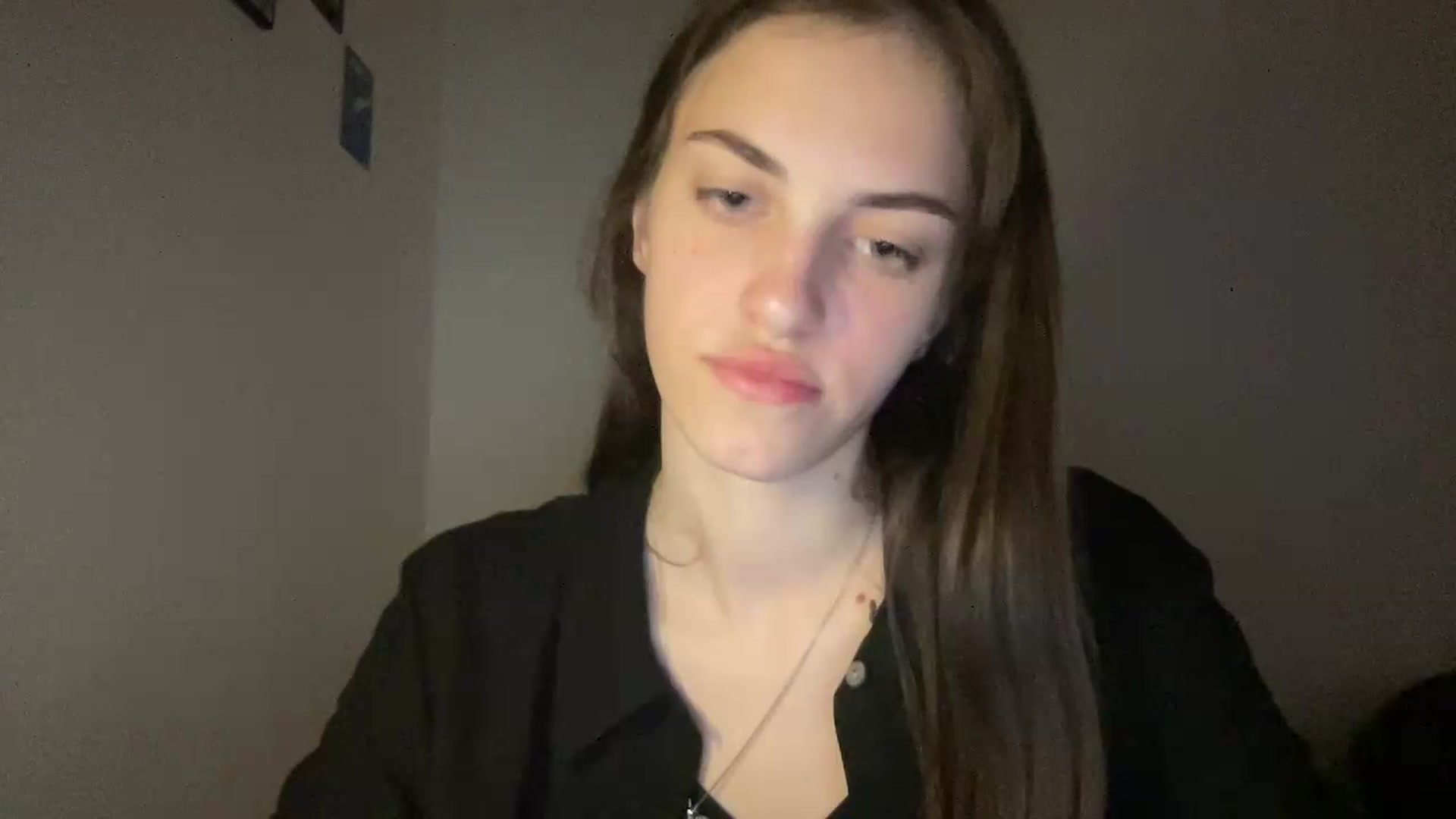 Gallery image thumbnail from Dashamoxy's myfreecams stream on, 05/13/2026, 18:11 image 10 of 20