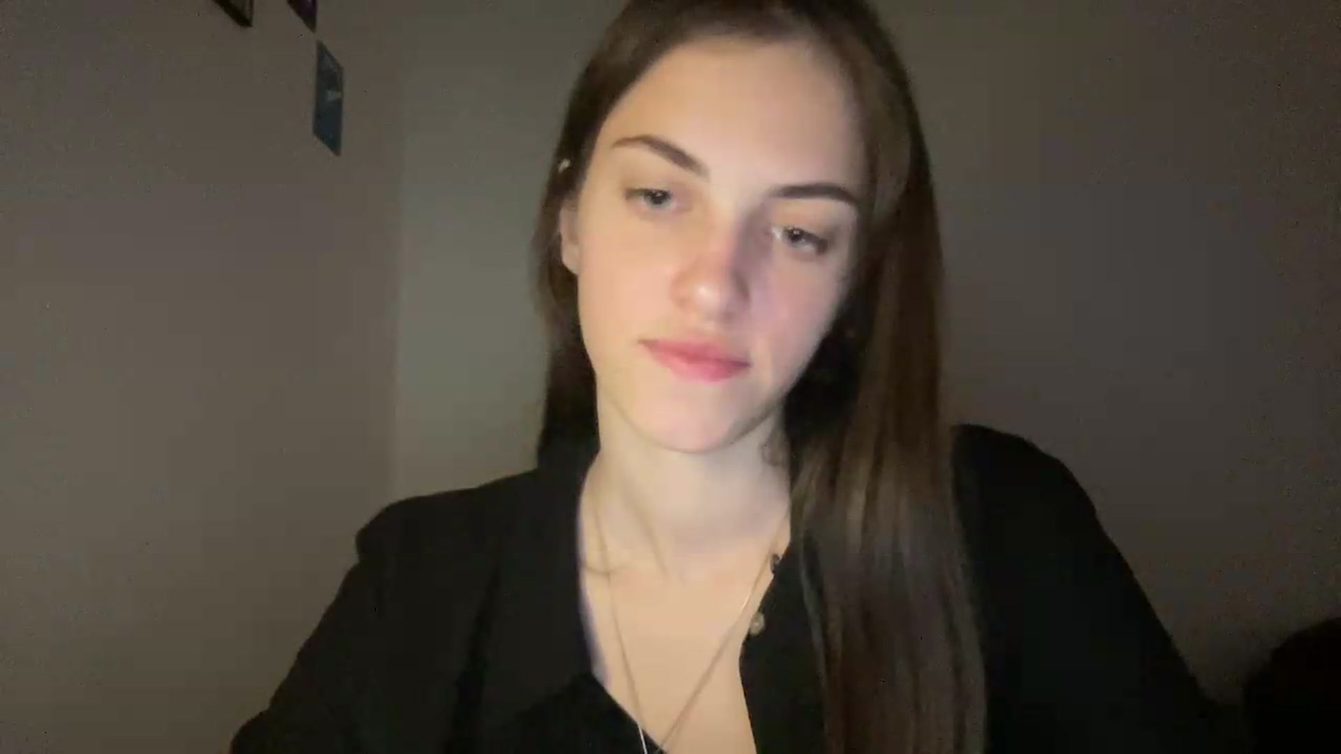 Gallery image thumbnail from Dashamoxy's myfreecams stream on, 05/13/2026, 18:11 image 16 of 20