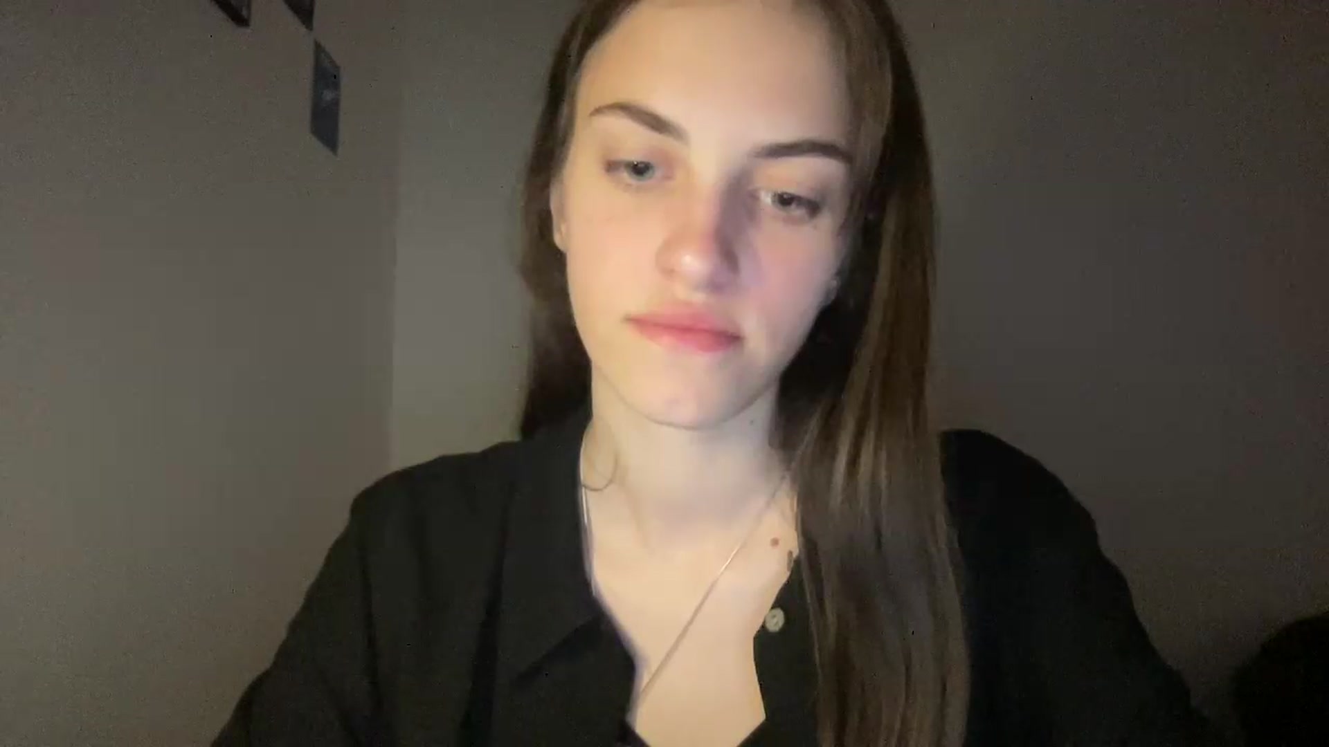 Gallery image thumbnail from Dashamoxy's myfreecams stream on, 05/13/2026, 18:11 image 8 of 20