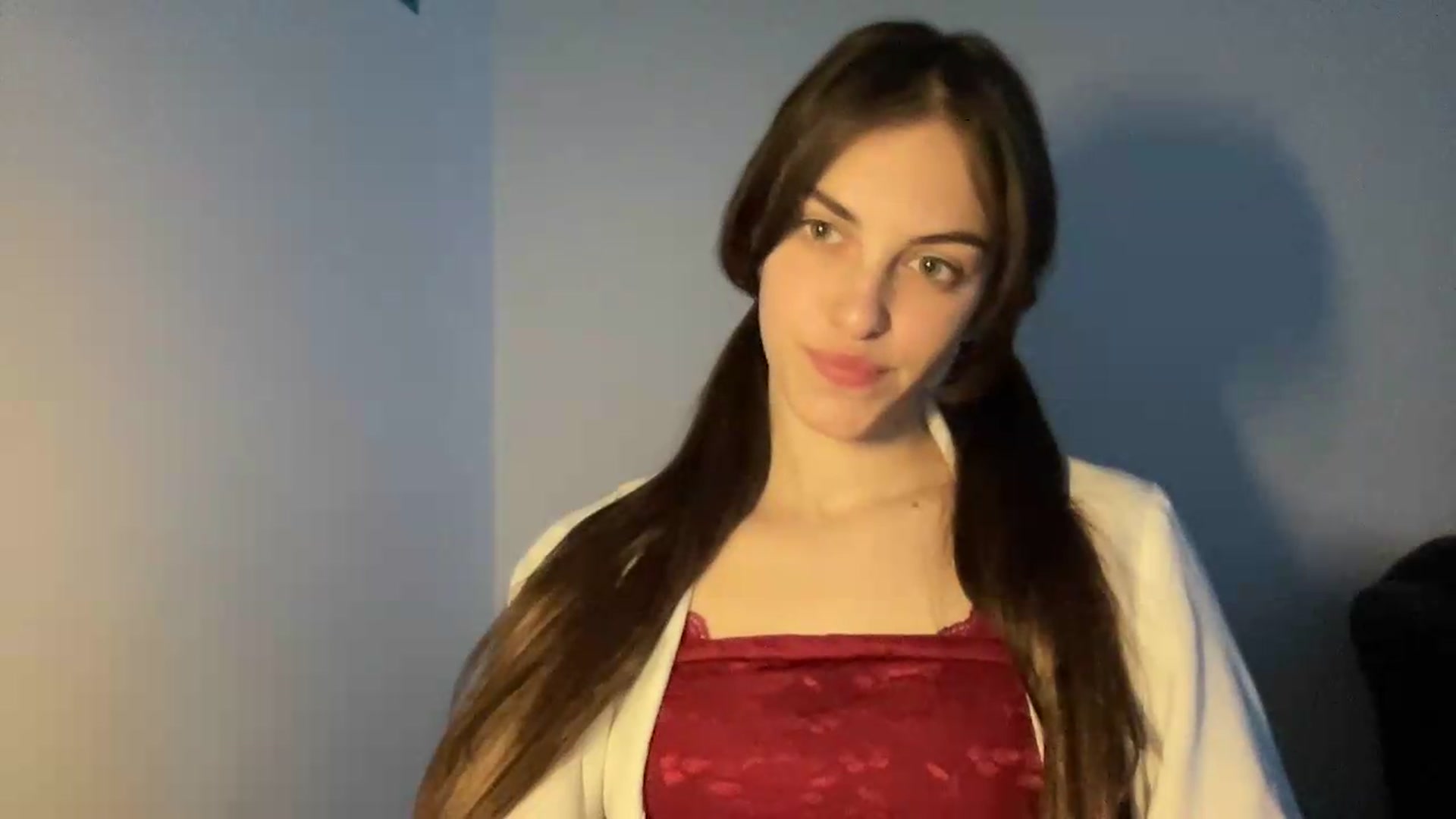 Gallery image thumbnail from Dashamoxy's myfreecams stream on, 05/15/2026, 17:37 image 12 of 20