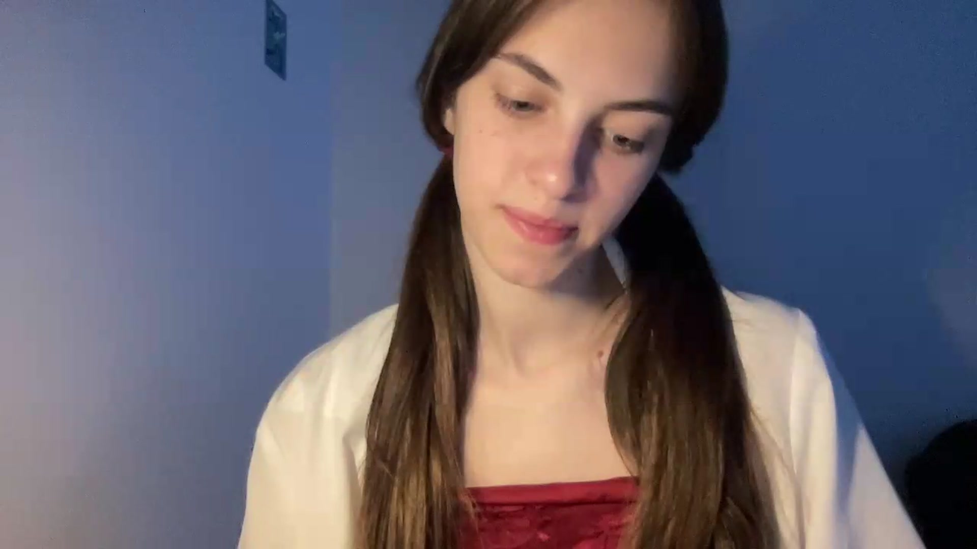 Gallery image thumbnail from Dashamoxy's myfreecams stream on, 05/15/2026, 17:37 image 8 of 20