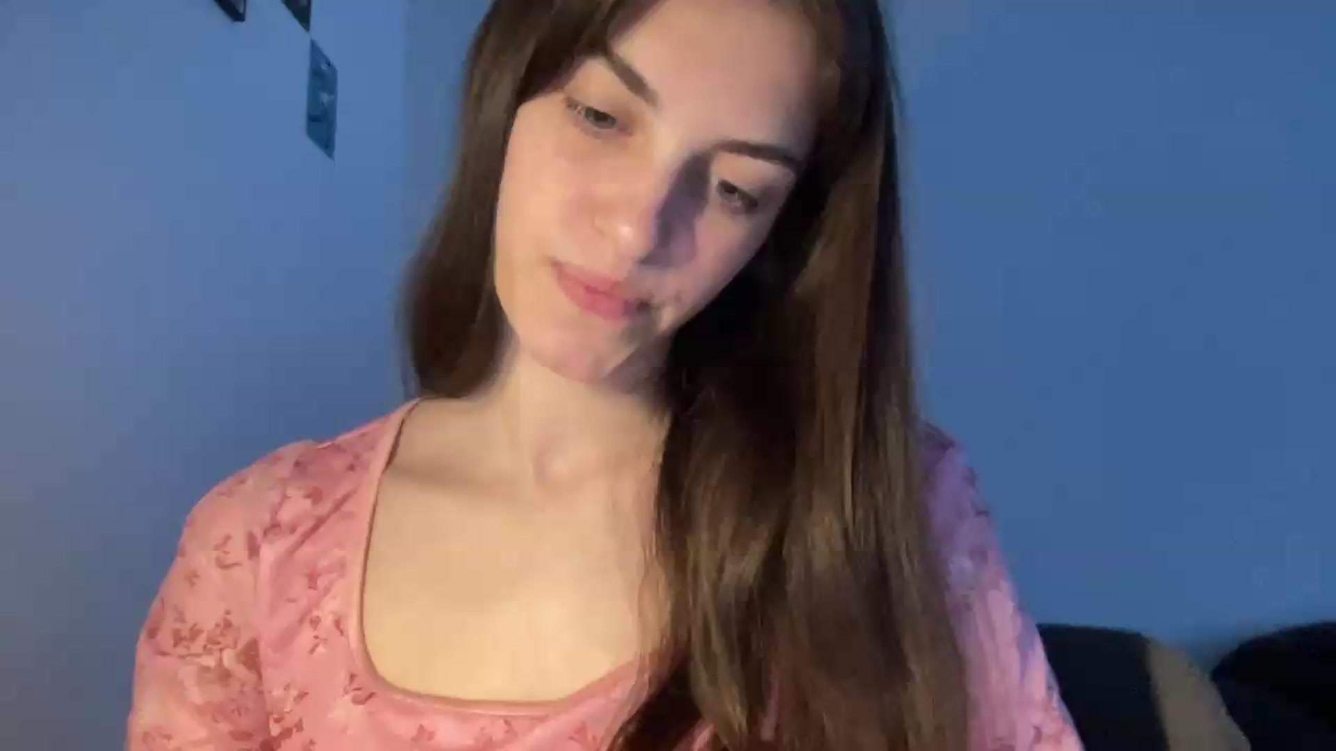 Gallery image thumbnail from Dashamoxy's myfreecams stream on, 05/18/2026, 17:42 image 16 of 20