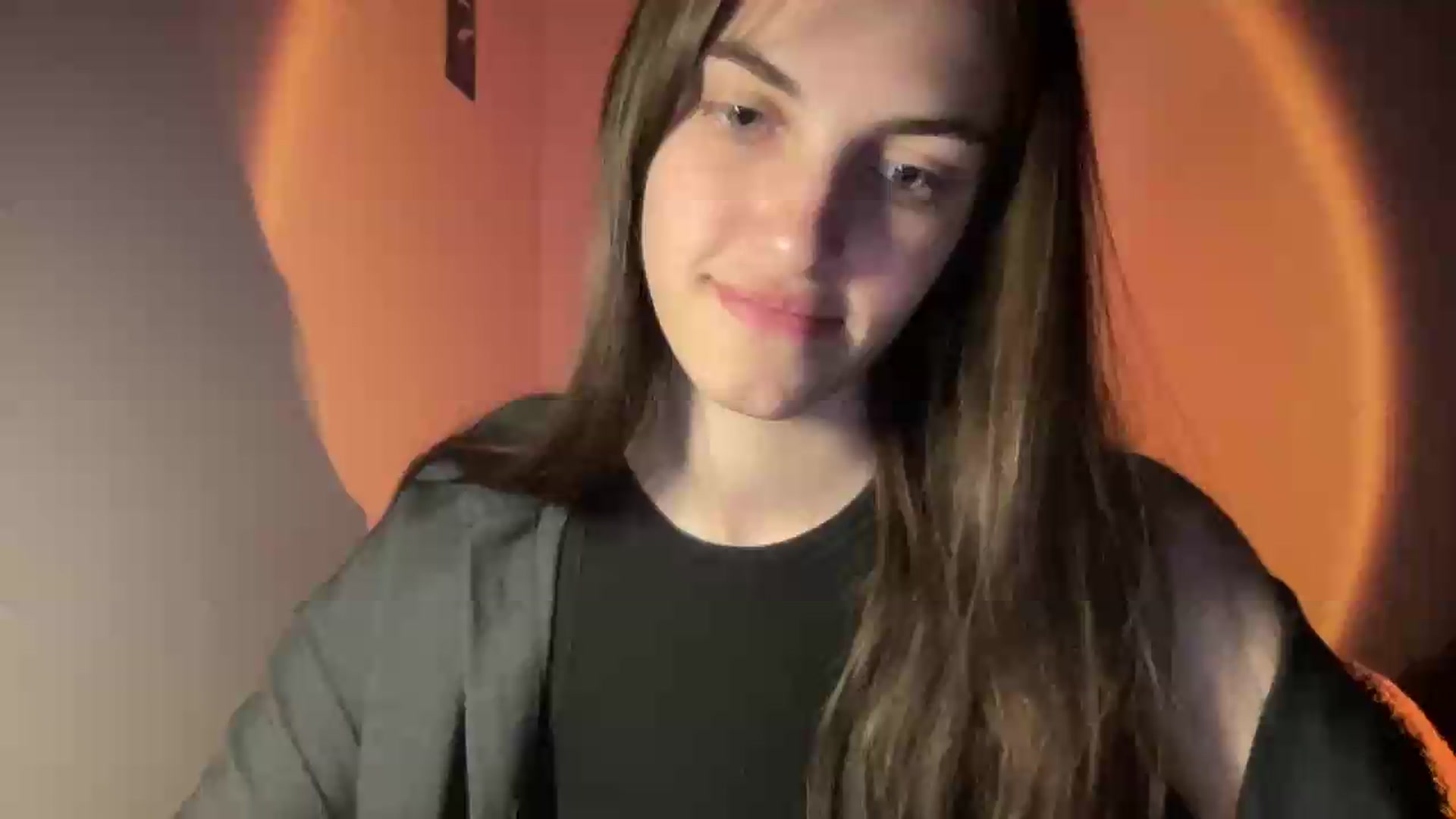 Gallery image thumbnail from Dashamoxy's myfreecams stream on, 05/19/2026, 17:52 image 1 of 20