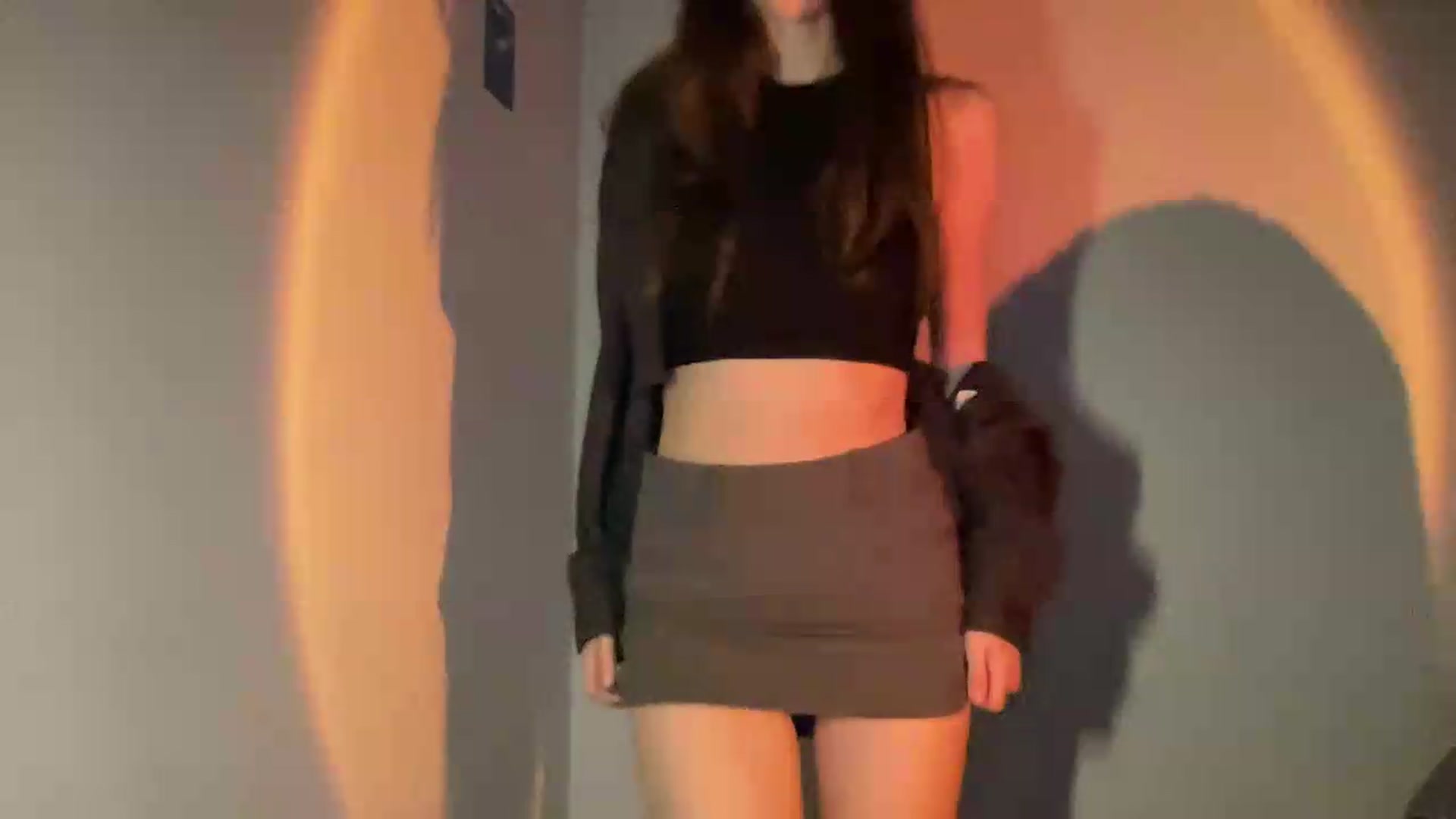 Gallery image thumbnail from Dashamoxy's myfreecams stream on, 05/19/2026, 18:30 image 18 of 20