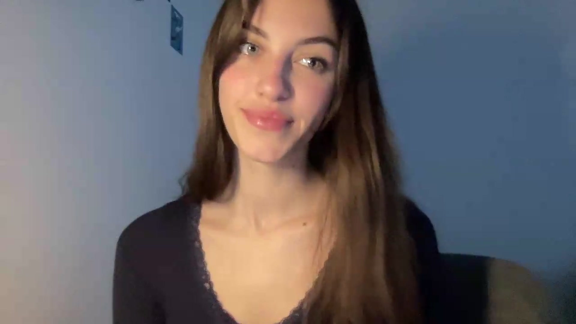 Gallery image thumbnail from Dashamoxy's myfreecams stream on, 05/23/2026, 12:18 image 19 of 20