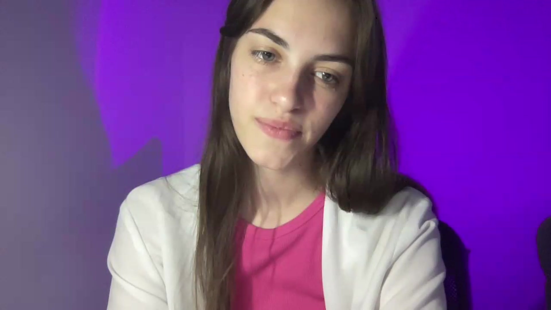 Gallery image thumbnail from Dashamoxy's myfreecams stream on, 05/24/2026, 16:27 image 18 of 20