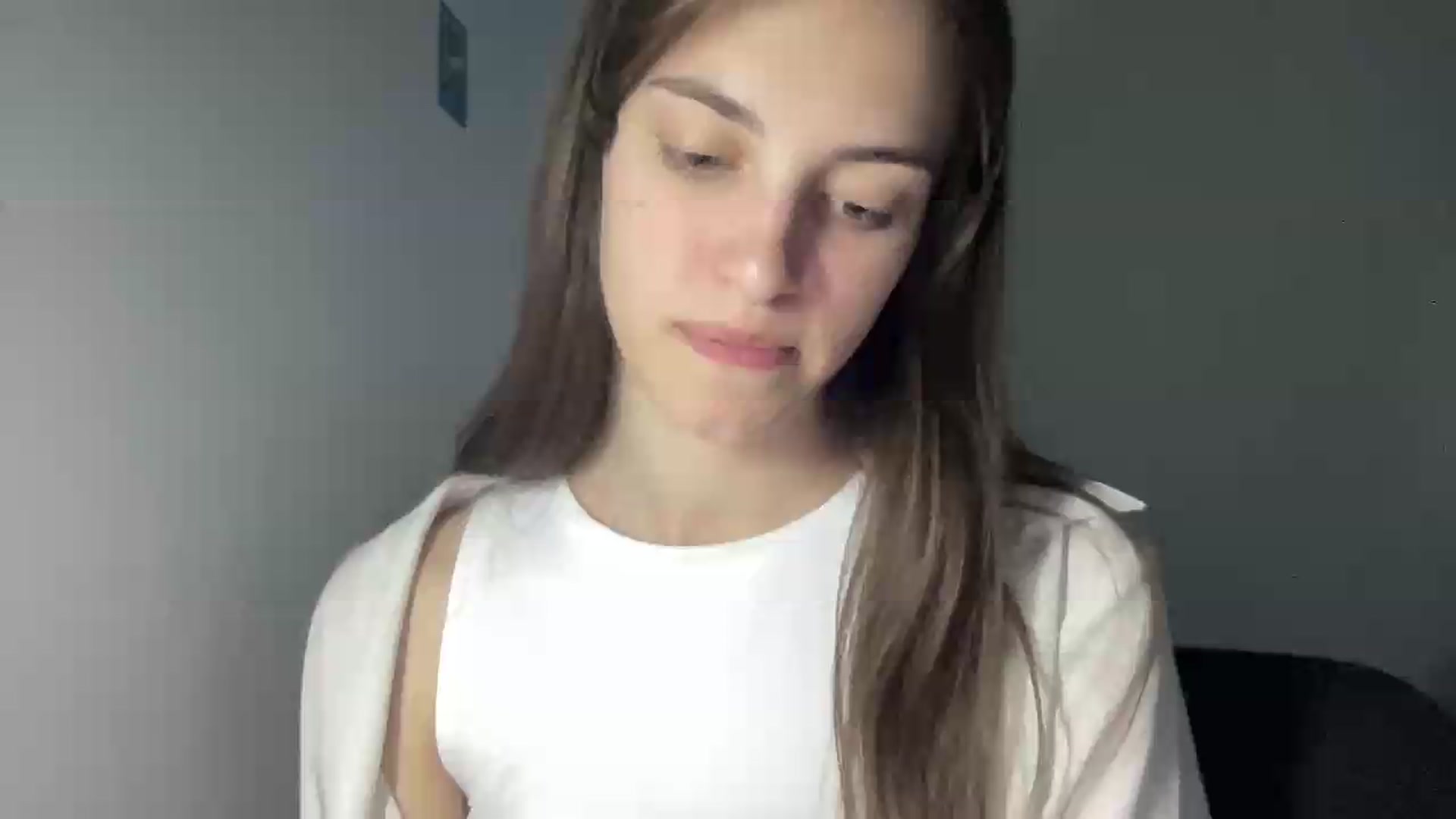 Gallery image thumbnail from Dashamoxy's myfreecams stream on, 05/30/2026, 15:49 image 12 of 20
