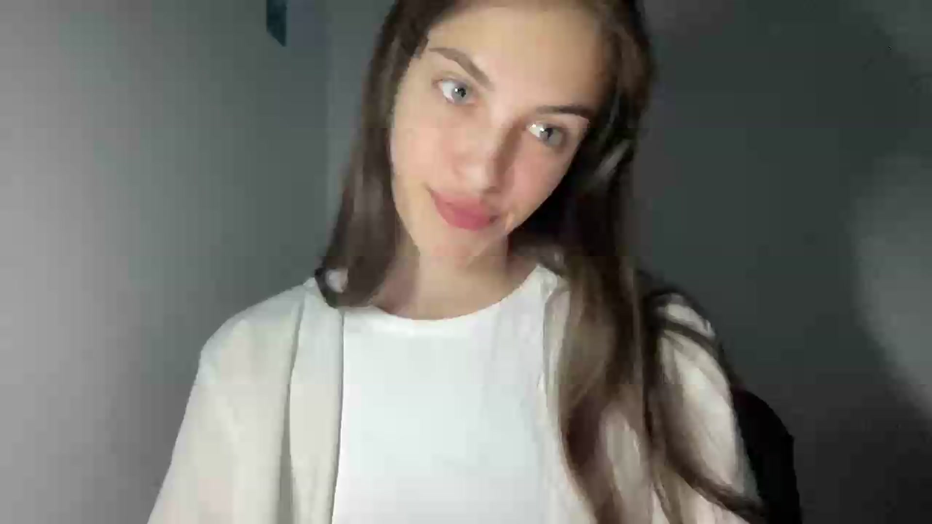 Gallery image thumbnail from Dashamoxy's myfreecams stream on, 05/30/2026, 17:12 image 20 of 20