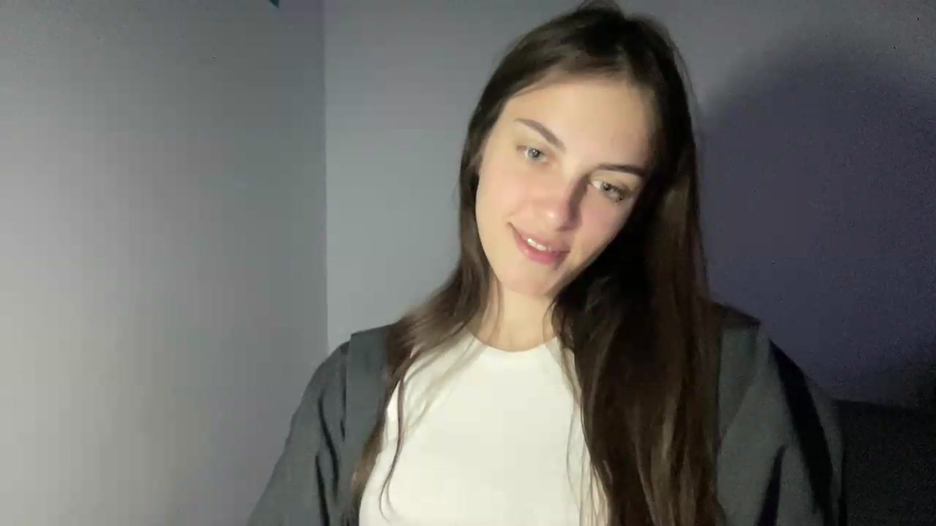 Gallery image thumbnail from Dashamoxy's myfreecams stream on, 06/02/2026, 18:54 image 7 of 20
