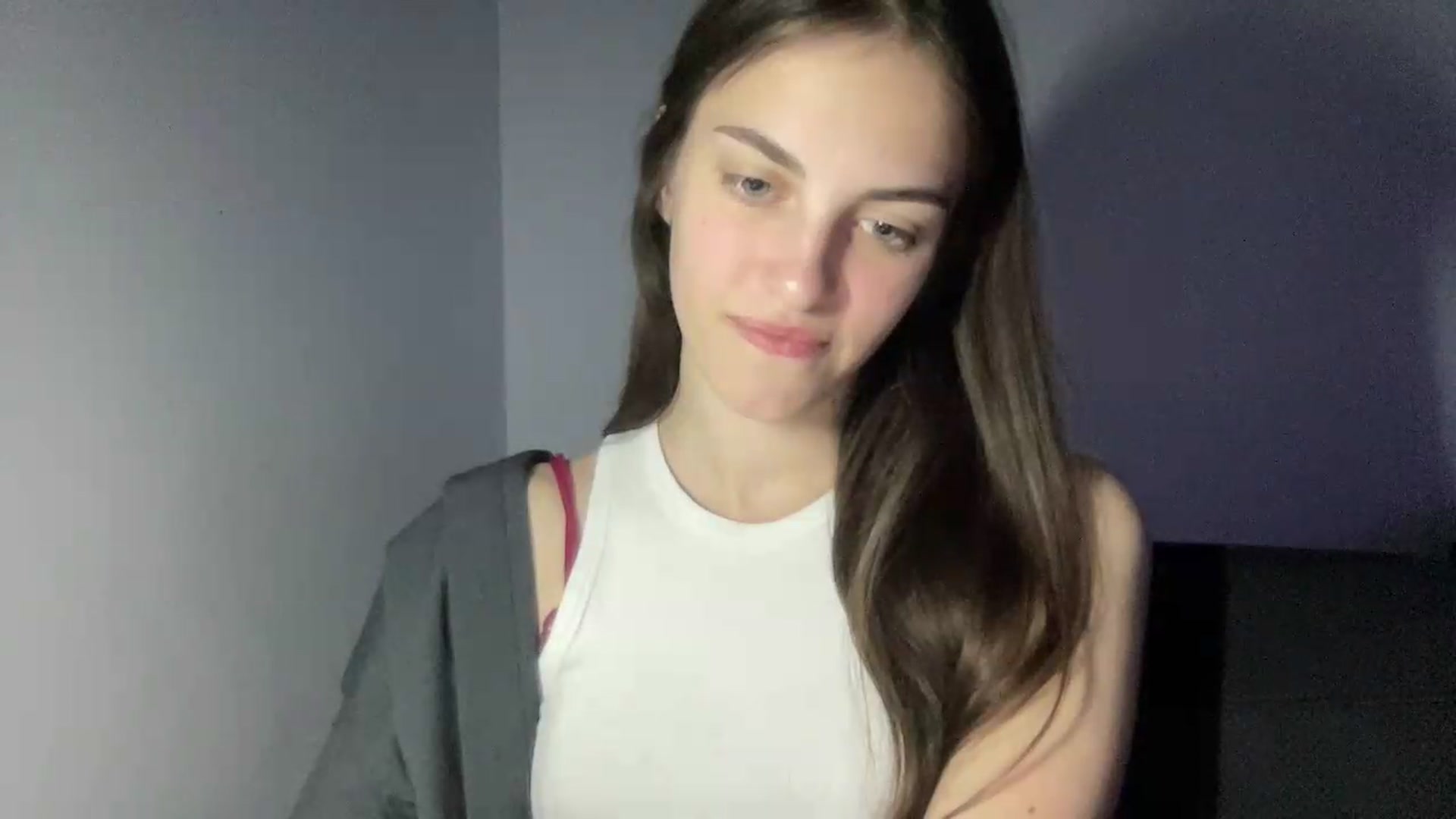 Gallery image thumbnail from Dashamoxy's myfreecams stream on, 06/02/2026, 18:54 image 16 of 20