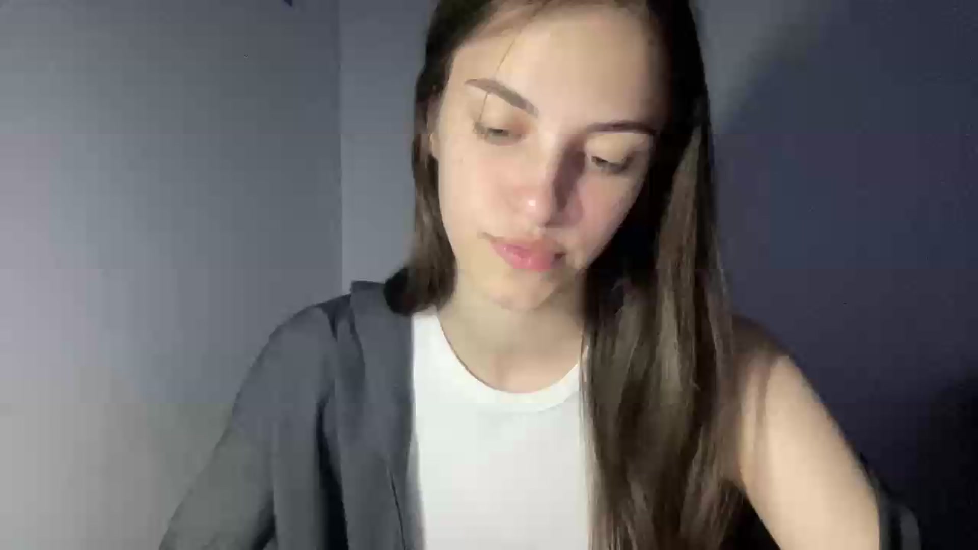 Gallery image thumbnail from Dashamoxy's myfreecams stream on, 06/02/2026, 18:54 image 2 of 20