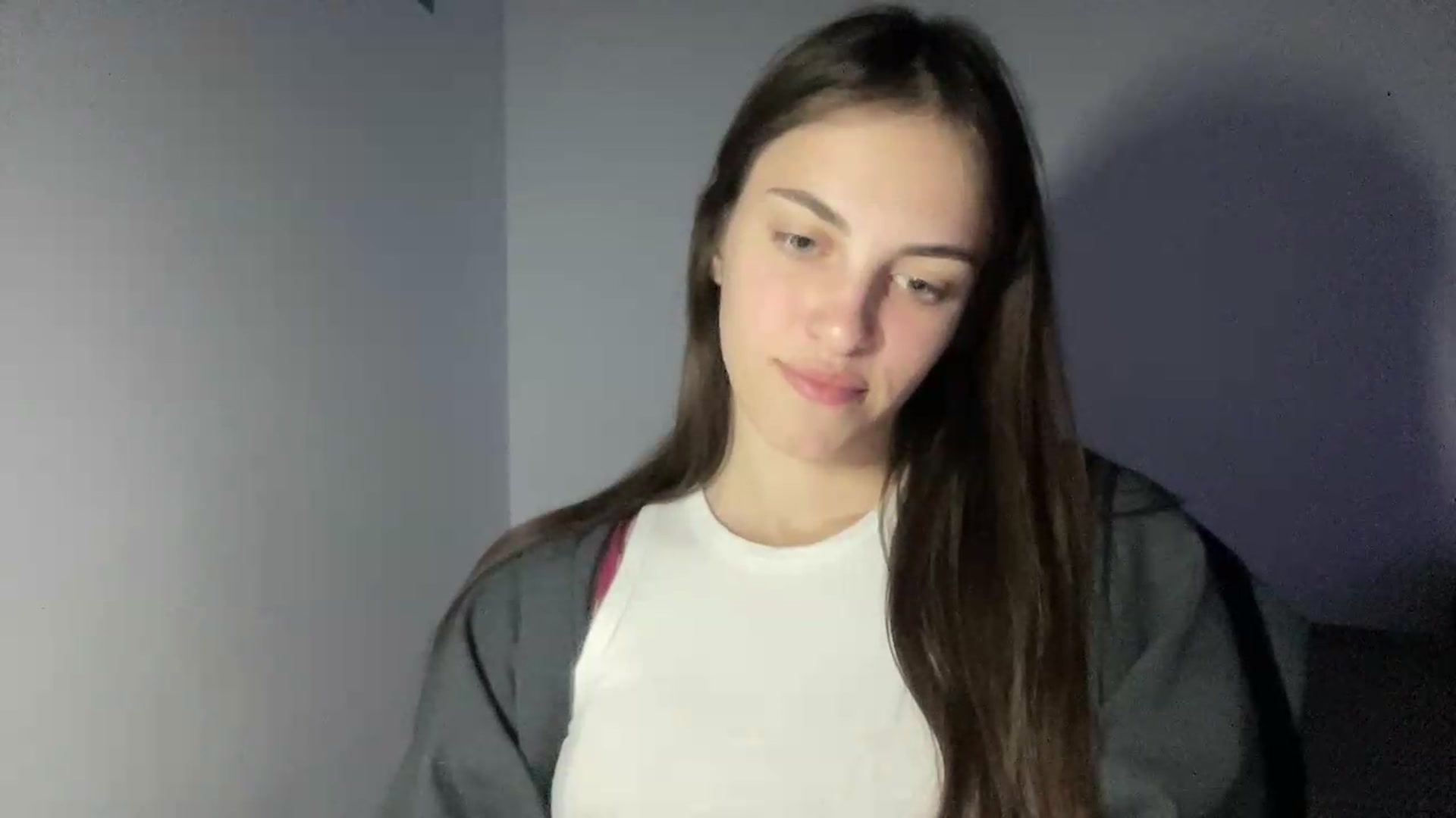 Gallery image thumbnail from Dashamoxy's myfreecams stream on, 06/02/2026, 18:54 image 9 of 20