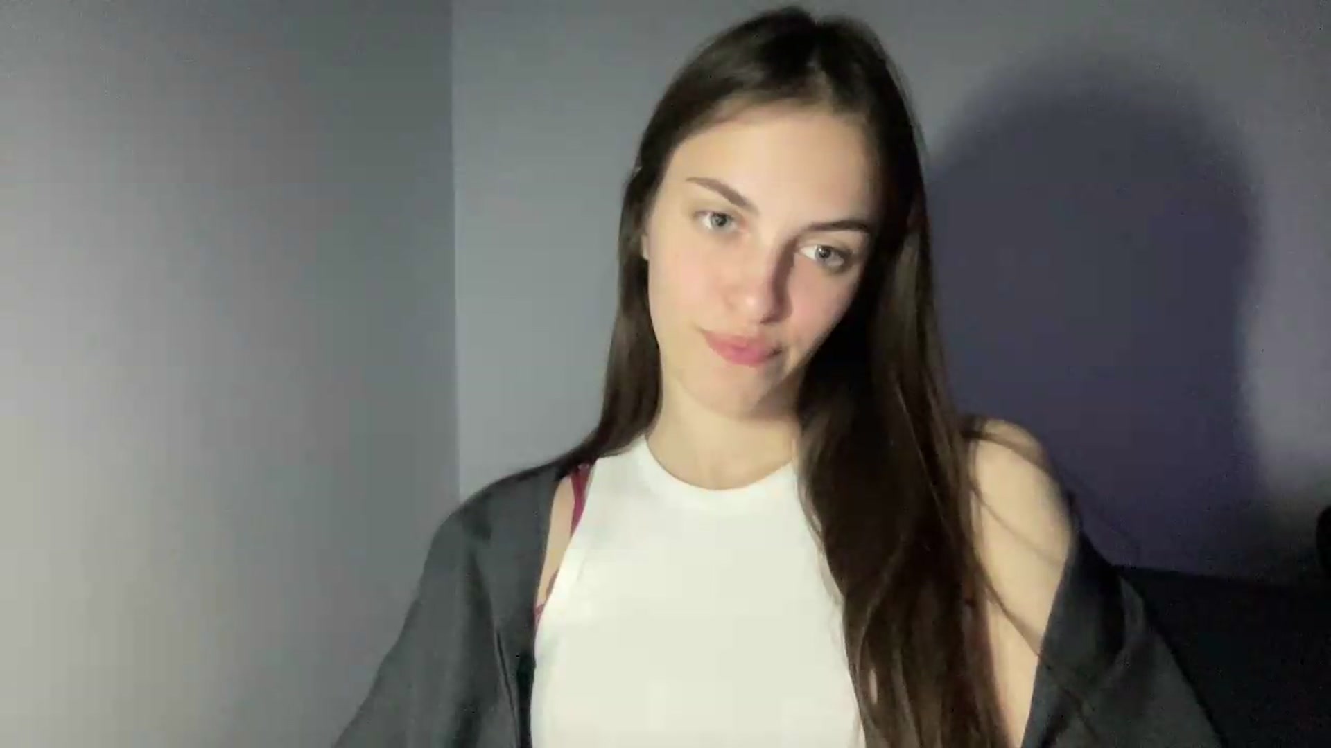 Gallery image thumbnail from Dashamoxy's myfreecams stream on, 06/02/2026, 18:54 image 10 of 20