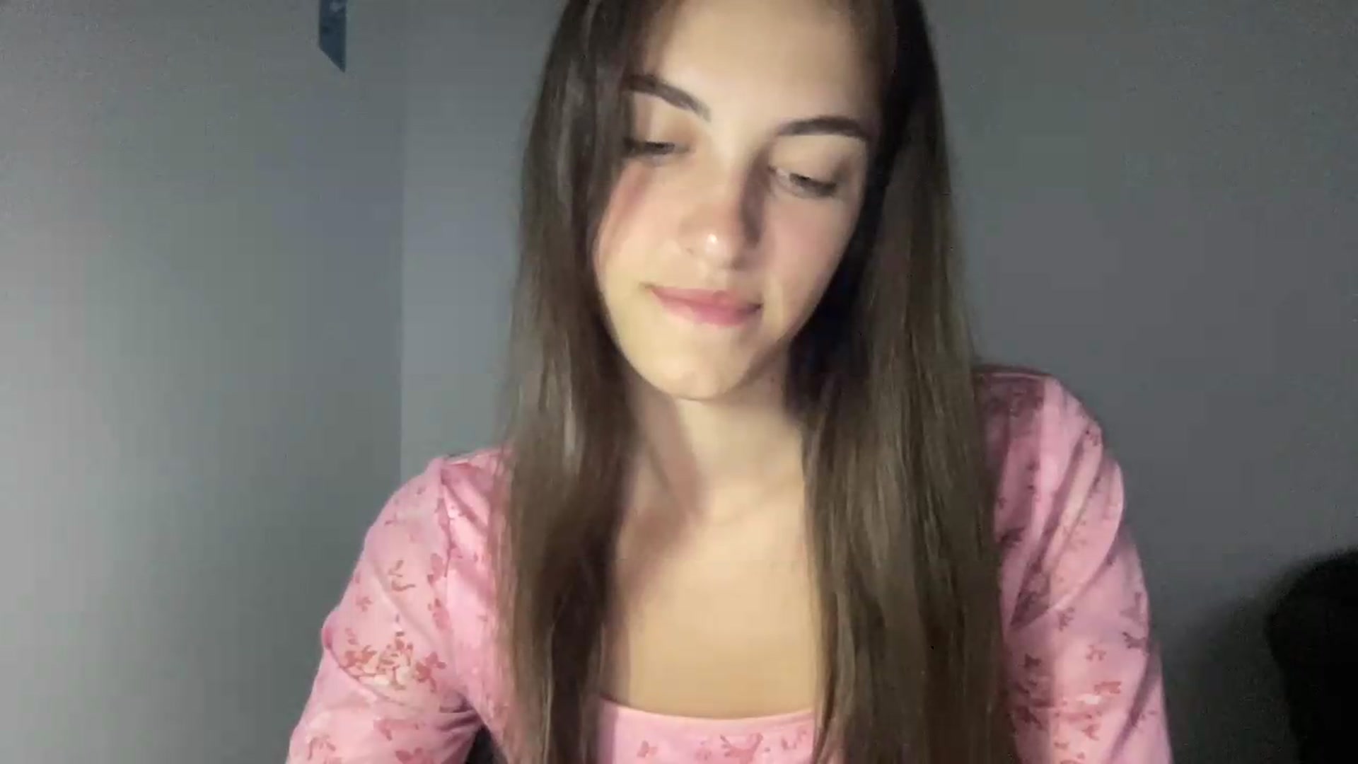 Gallery image thumbnail from Dashamoxy's myfreecams stream on, 06/13/2026, 17:37 image 9 of 20