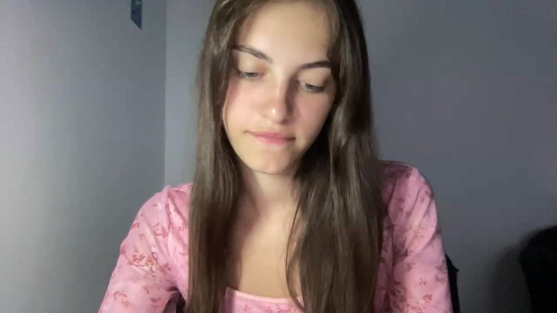 Gallery image thumbnail from Dashamoxy's myfreecams stream on, 06/13/2026, 17:37 image 18 of 20
