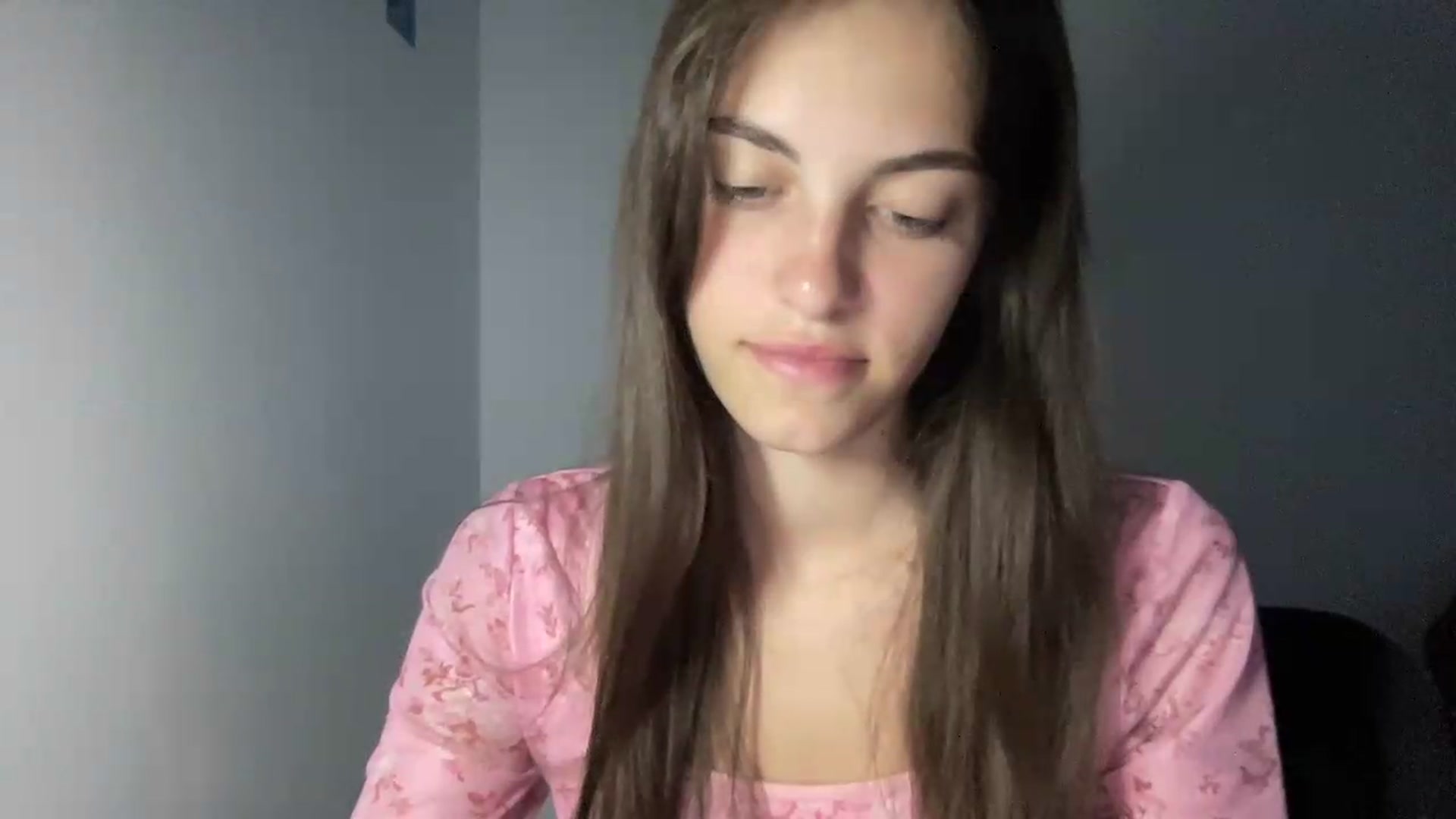 Gallery image thumbnail from Dashamoxy's myfreecams stream on, 06/13/2026, 18:16 image 8 of 20
