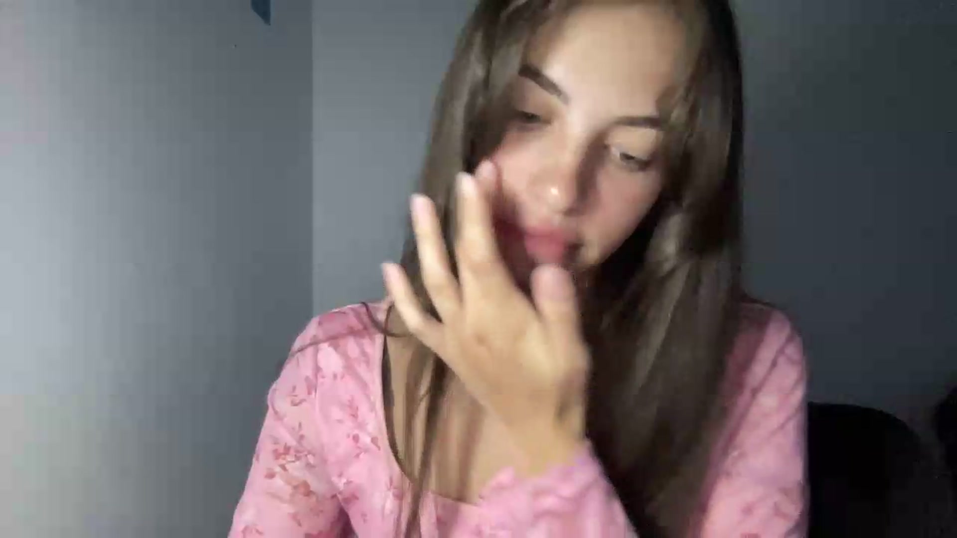 Gallery image thumbnail from Dashamoxy's myfreecams stream on, 06/13/2026, 18:16 image 4 of 20