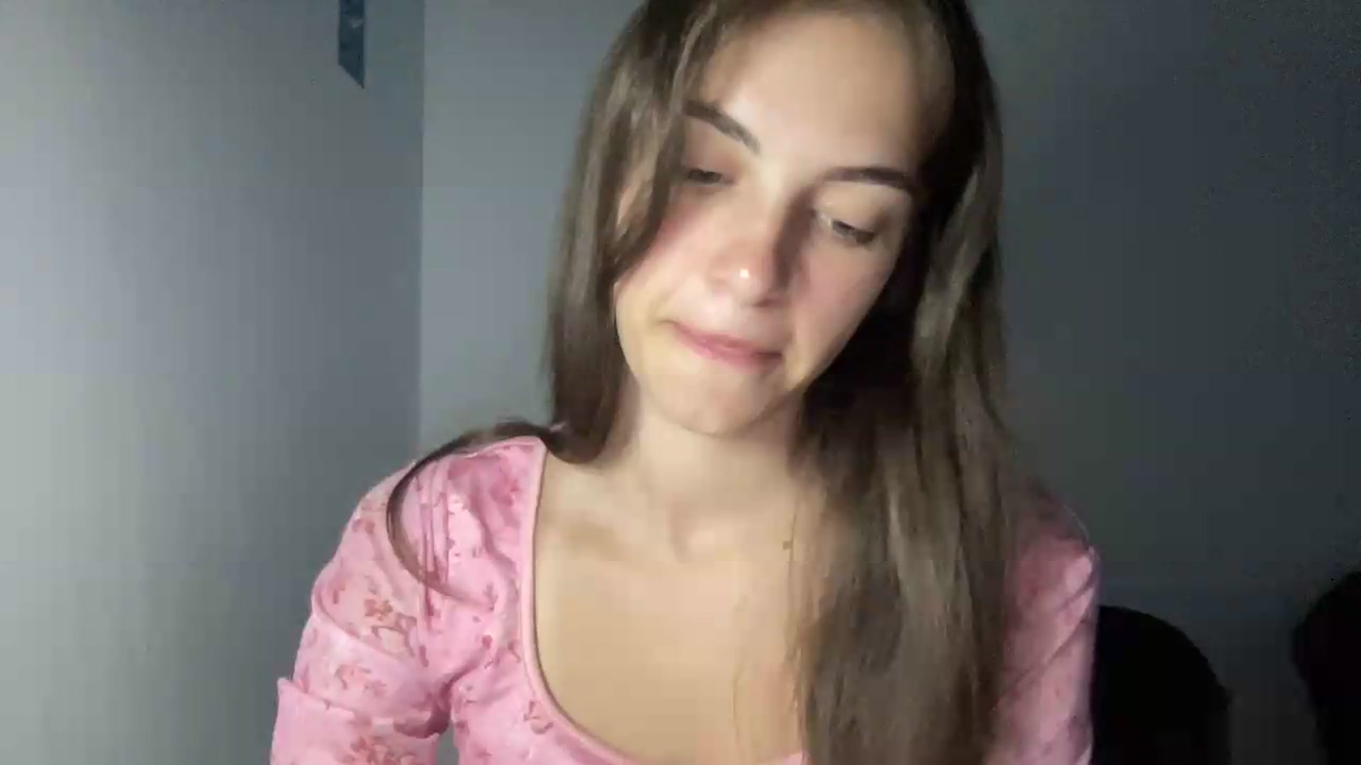 Gallery image thumbnail from Dashamoxy's myfreecams stream on, 06/13/2026, 18:16 image 17 of 20