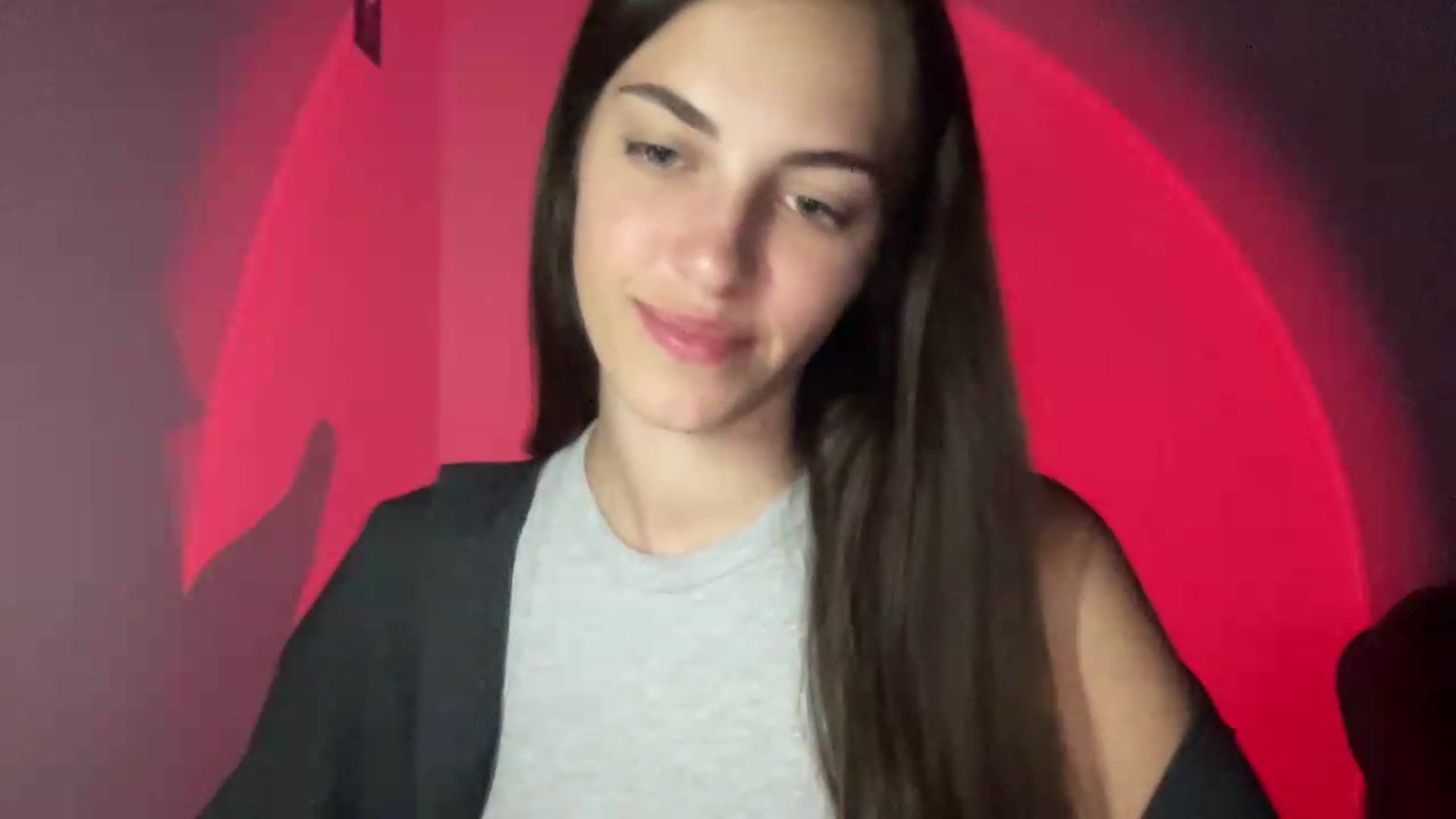 Gallery image thumbnail from Dashamoxy's myfreecams stream on, 06/15/2026, 18:14 image 12 of 20