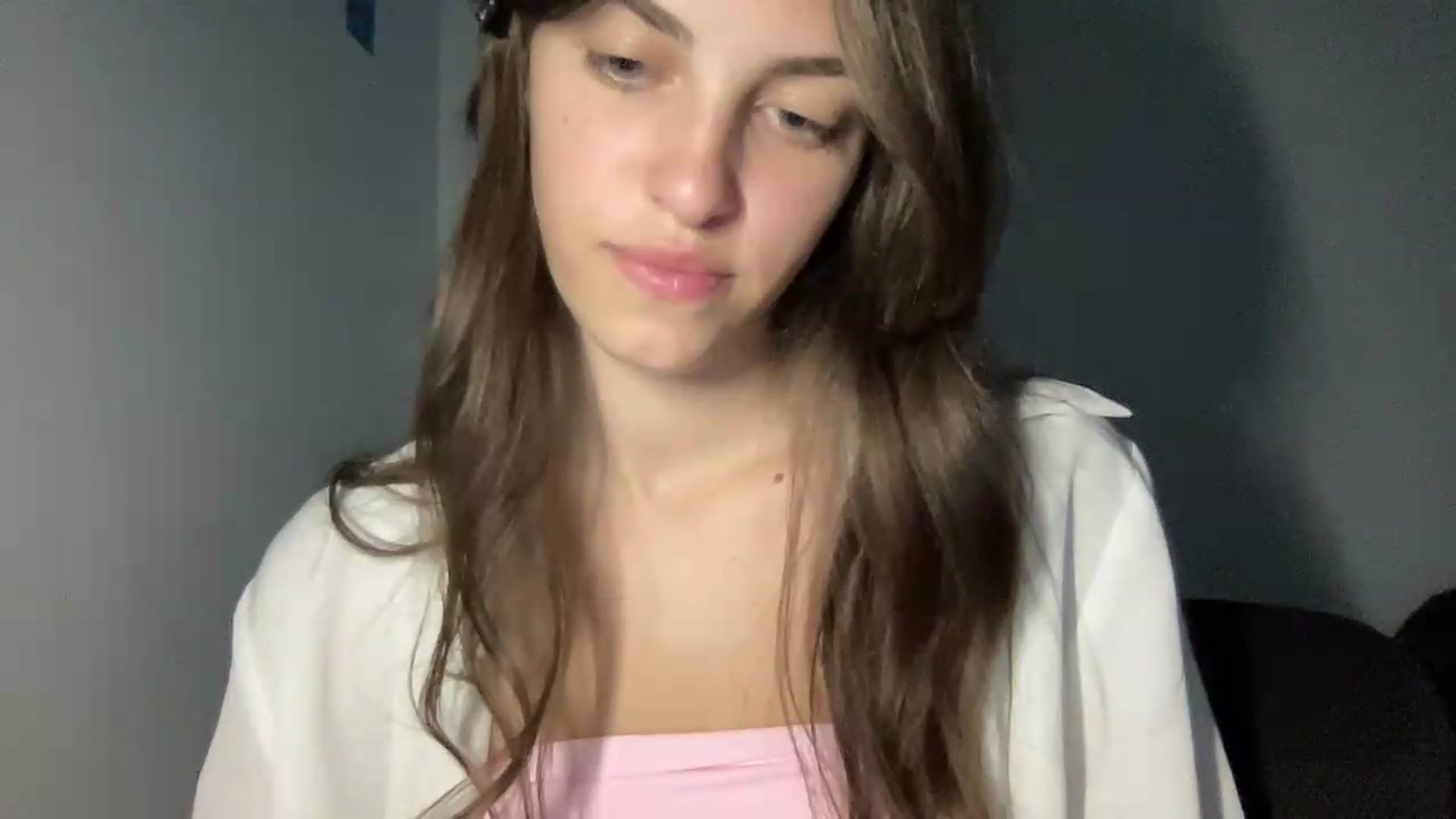 Gallery image thumbnail from Dashamoxy's myfreecams stream on, 06/19/2026, 17:53 image 12 of 20