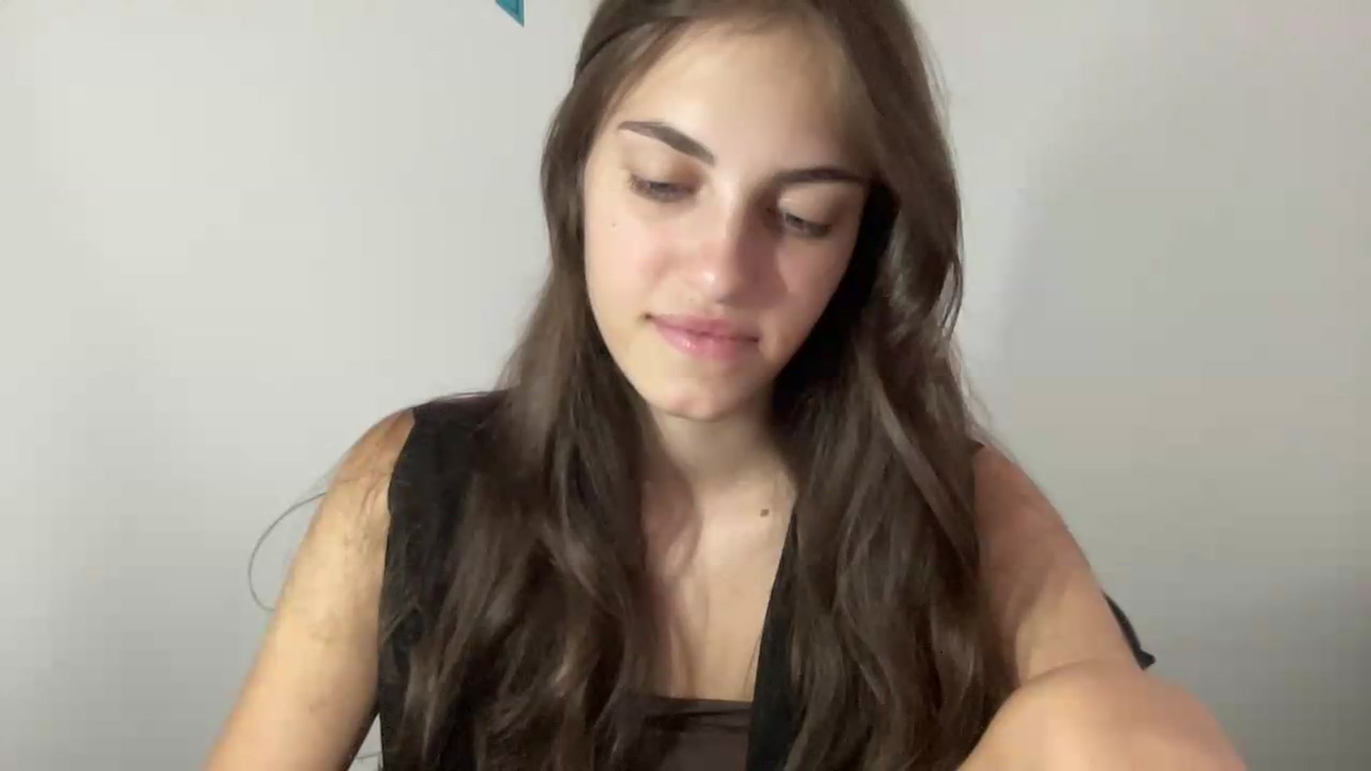 Gallery image thumbnail from Dashamoxy's myfreecams stream on, 06/20/2026, 13:58 image 10 of 20