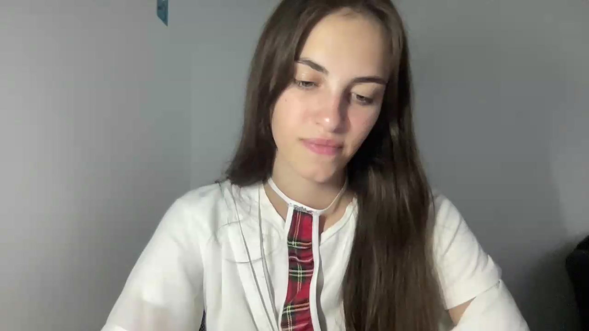 Gallery image thumbnail from Dashamoxy's myfreecams stream on, 06/22/2026, 15:55 image 6 of 20