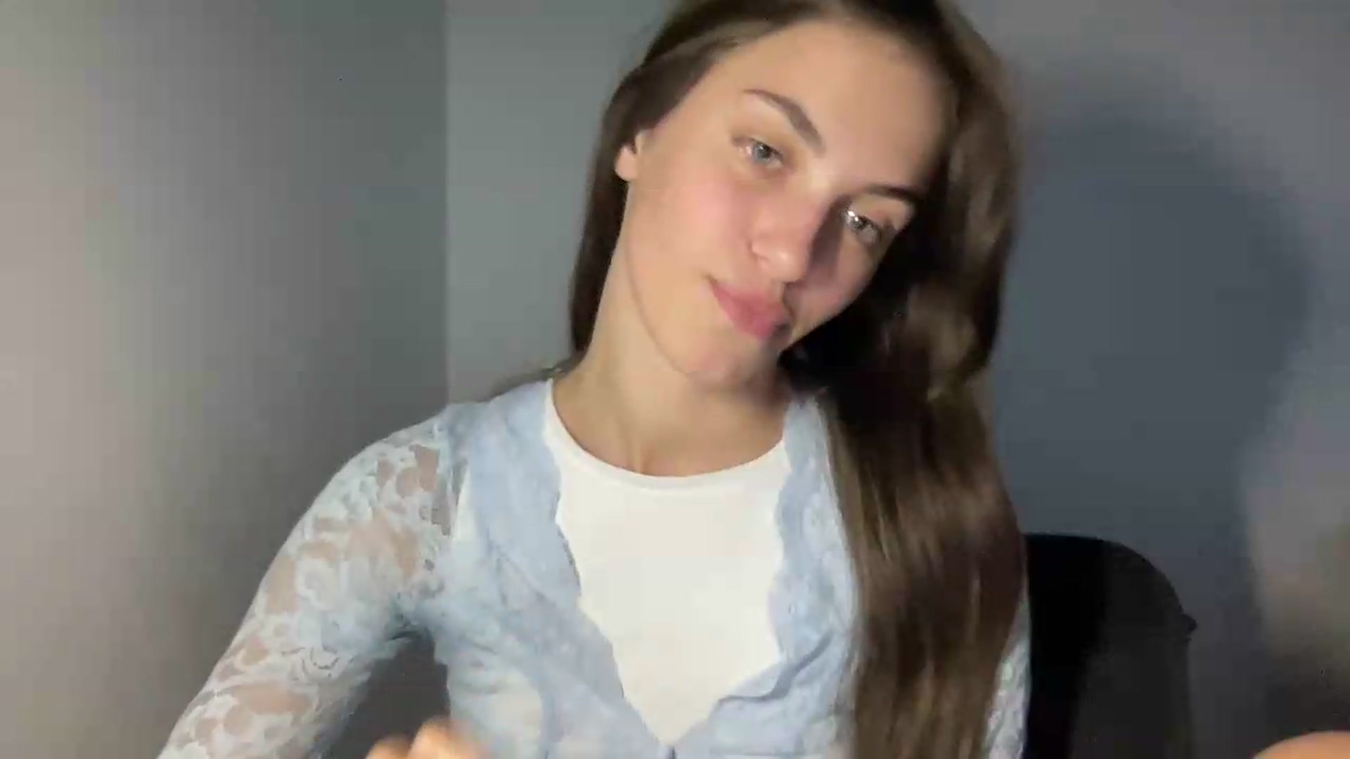 Gallery image thumbnail from Dashamoxy's myfreecams stream on, 06/24/2026, 17:55 image 17 of 20