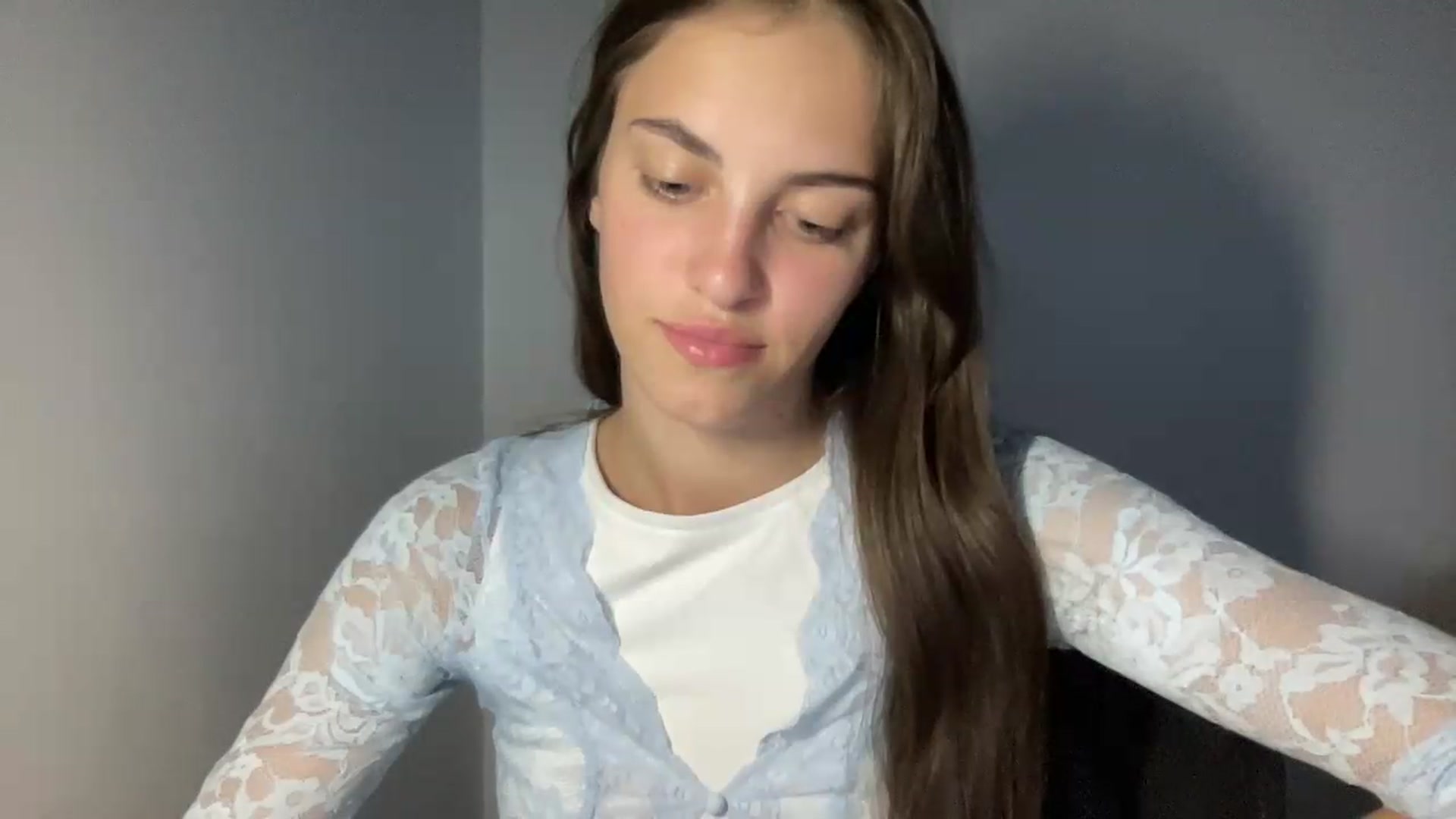 Gallery image thumbnail from Dashamoxy's myfreecams stream on, 06/24/2026, 17:55 image 18 of 20