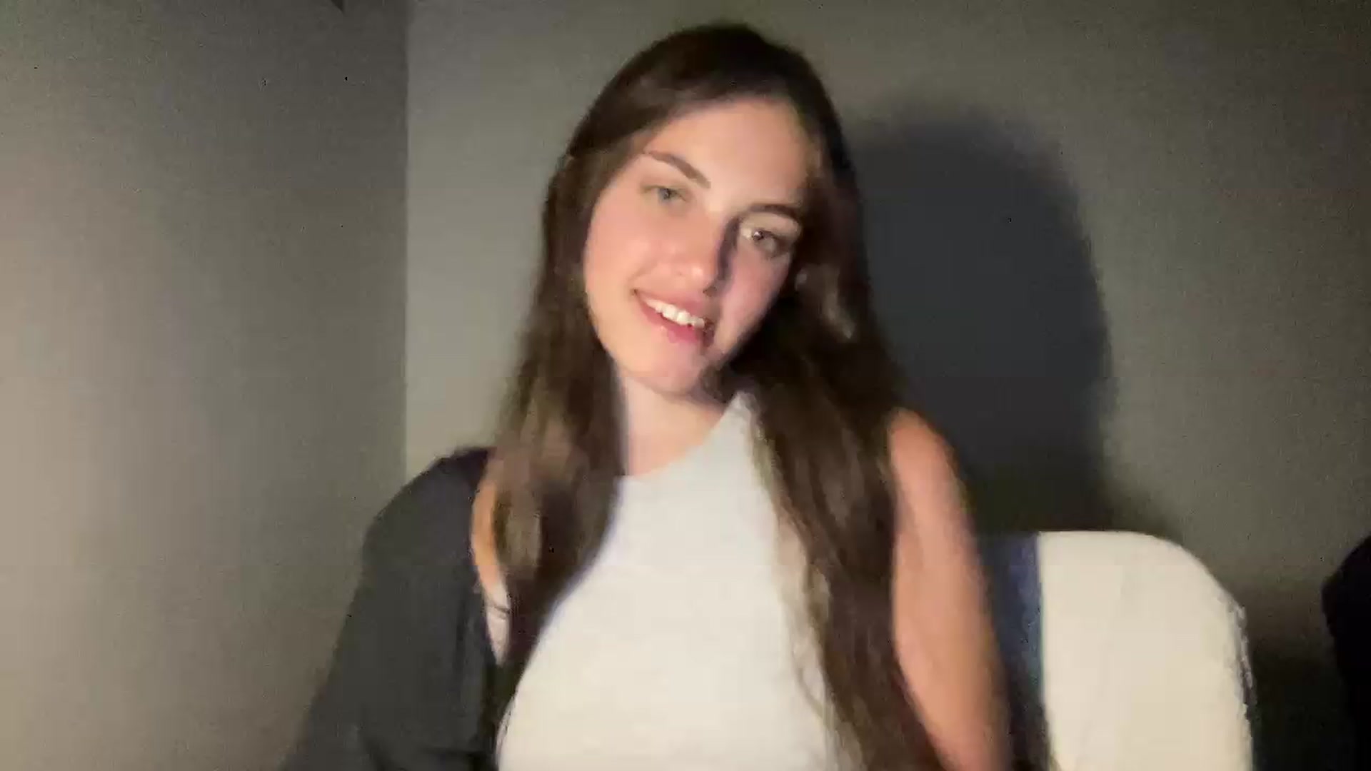 Gallery image thumbnail from Dashamoxy's myfreecams stream on, 06/27/2026, 22:14 image 12 of 20