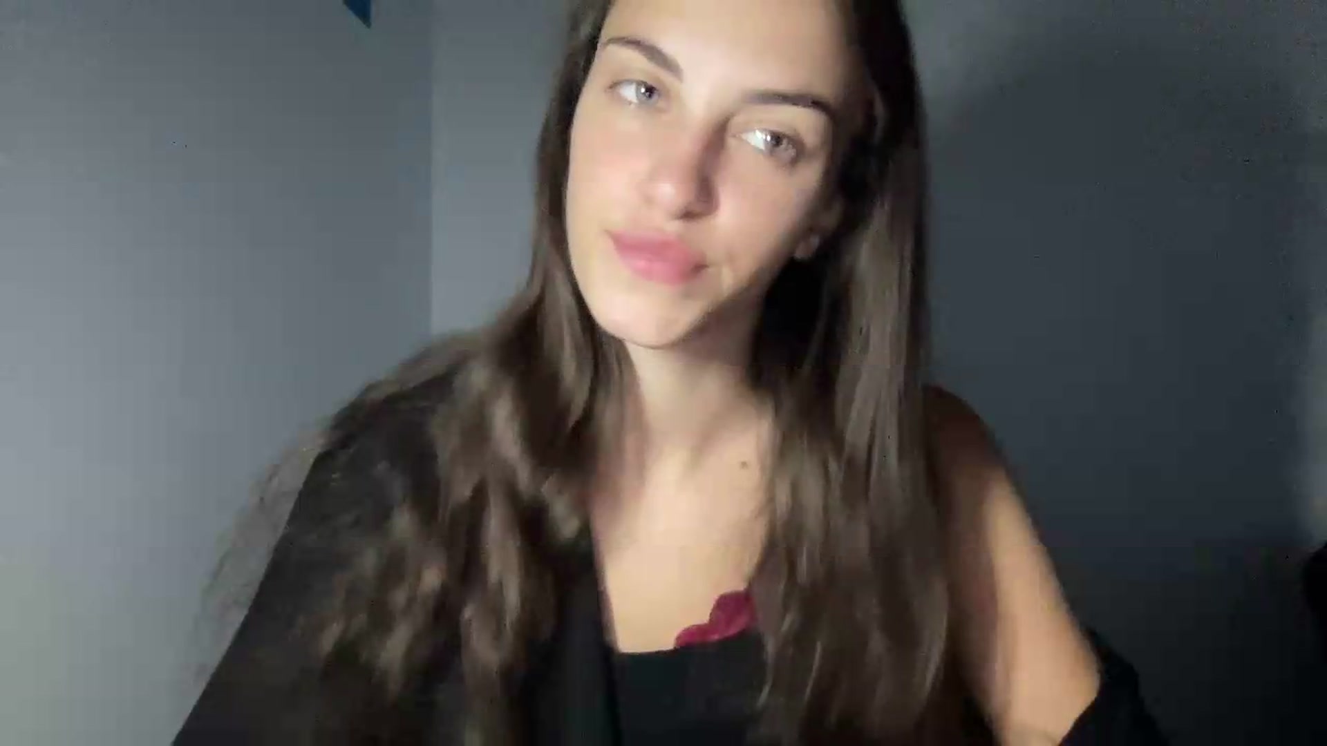 Gallery image thumbnail from Dashamoxy's myfreecams stream on, 06/29/2026, 17:57 image 16 of 20
