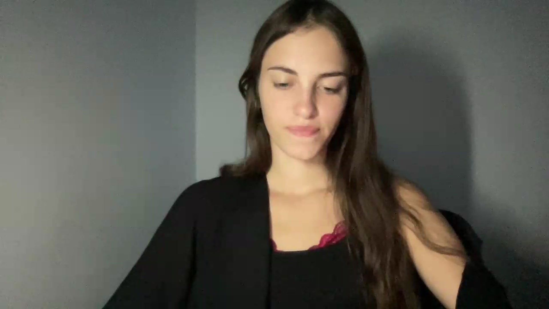 Gallery image thumbnail from Dashamoxy's myfreecams stream on, 06/29/2026, 17:57 image 19 of 20
