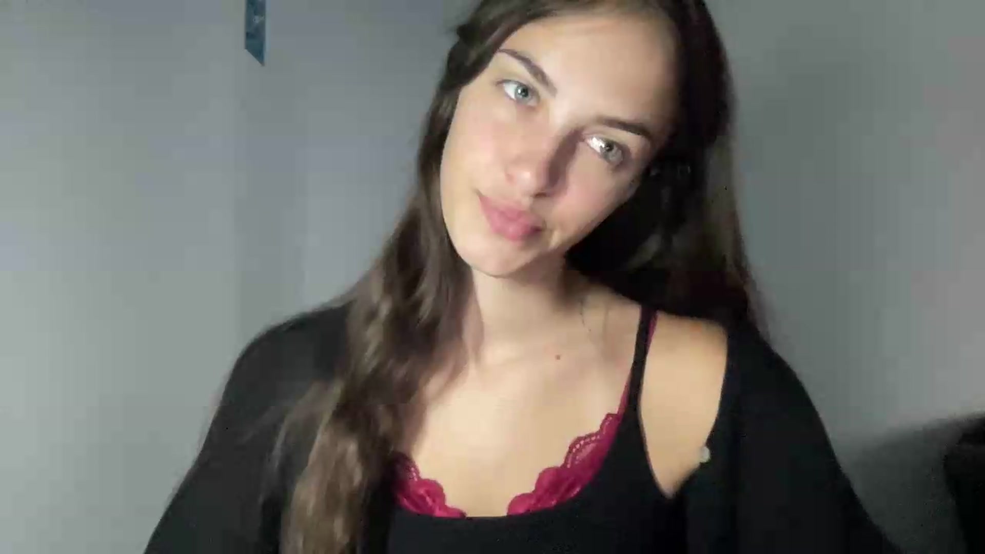 Gallery image thumbnail from Dashamoxy's myfreecams stream on, 06/29/2026, 17:57 image 6 of 20